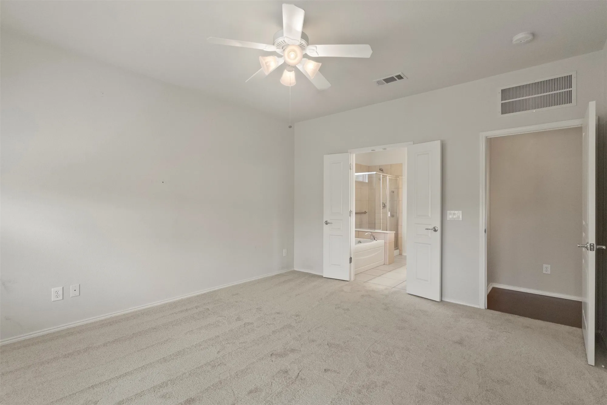 Property Slideshow image 21 of 38 | 6655 dewees ln, Frisco, TX, 75036