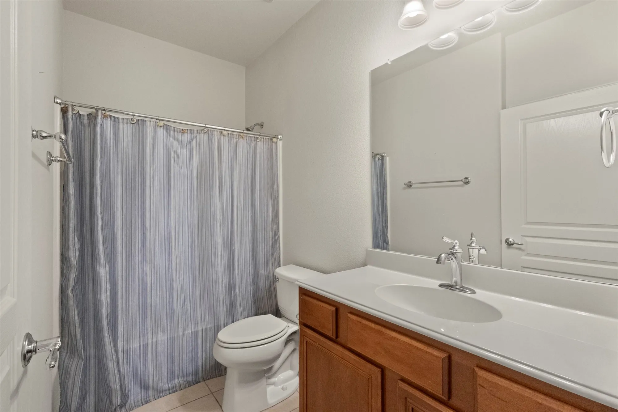 Property Slideshow image 22 of 38 | 6655 dewees ln, Frisco, TX, 75036