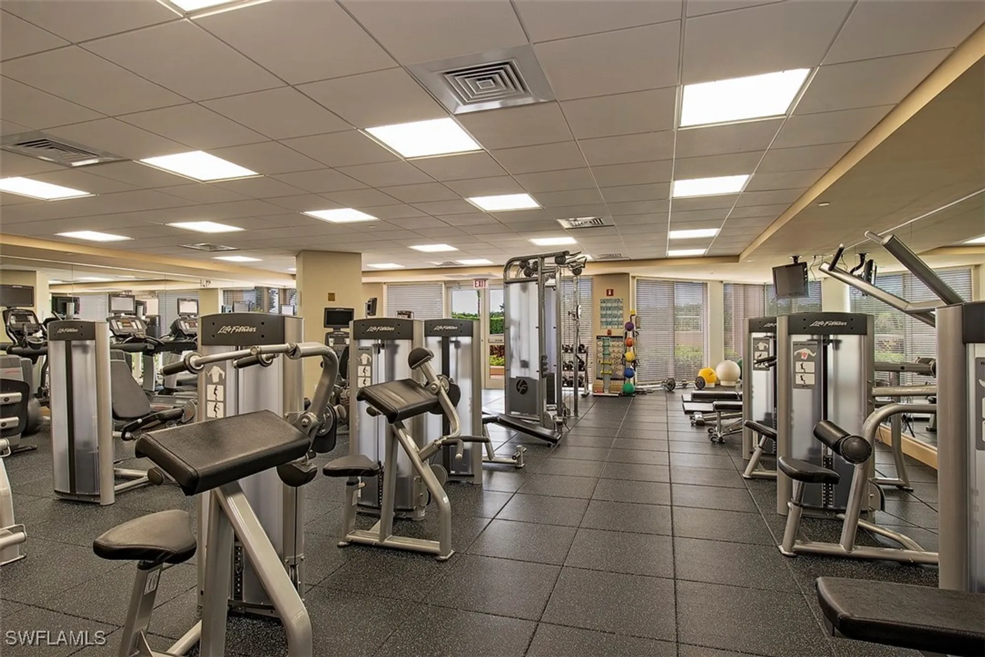 Property Slideshow image 26 of 40 | 7117 pelican bay blvd ph 17, Naples, FL, 34108