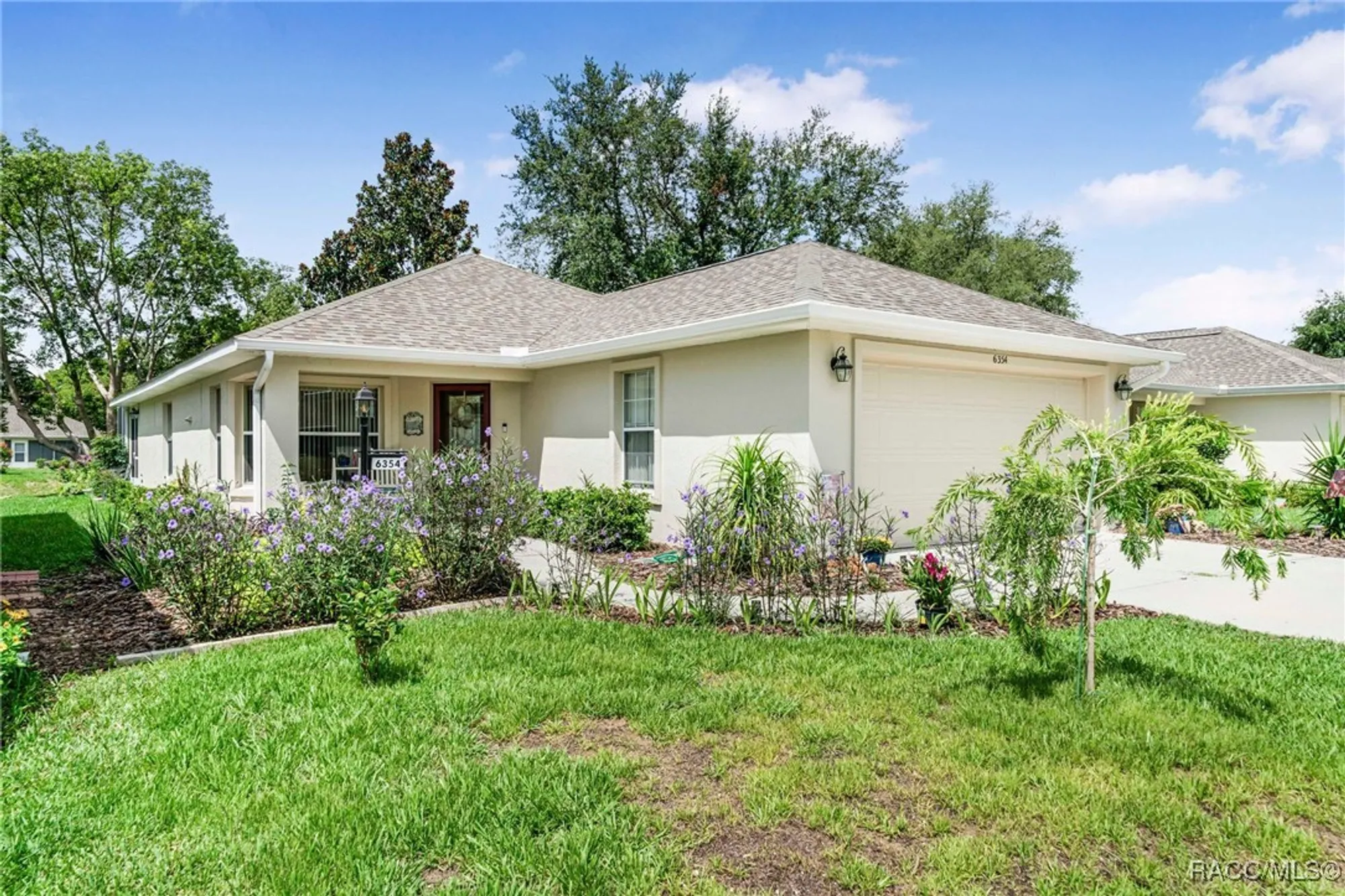 Property Slideshow image 1 of 50 | 6354 w cannondale dr, Crystal River, FL, 34429