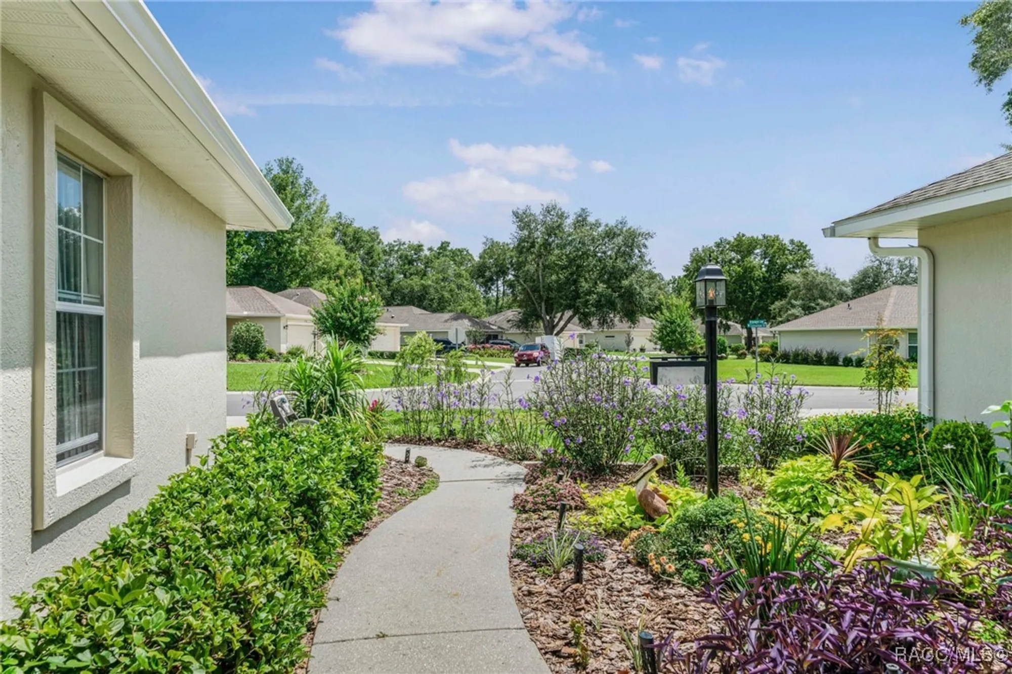 Property Slideshow image 5 of 50 | 6354 w cannondale dr, Crystal River, FL, 34429