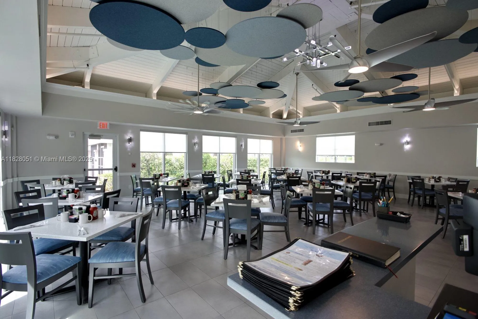 Property Slideshow image 15 of 23 | 6080 huntwick ter apt 305, Delray Beach, FL, 33484