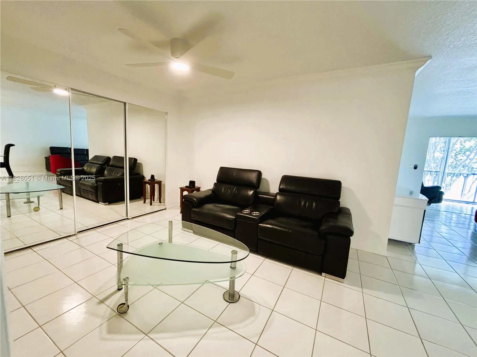 Property Slideshow image 10 of 23 | 6080 huntwick ter apt 305, Delray Beach, FL, 33484