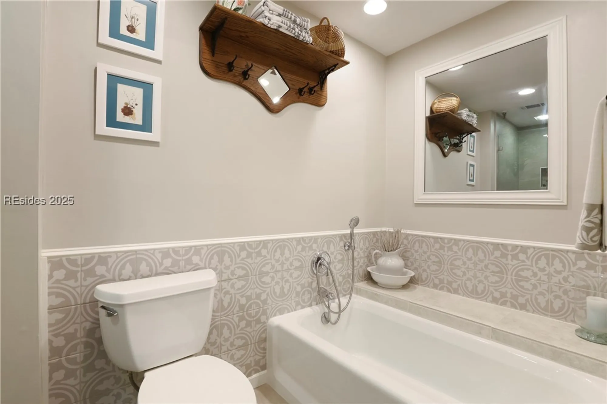 Property Slideshow image 36 of 77 | 73 skull creek dr c314, Hilton Head Island, SC, 29926