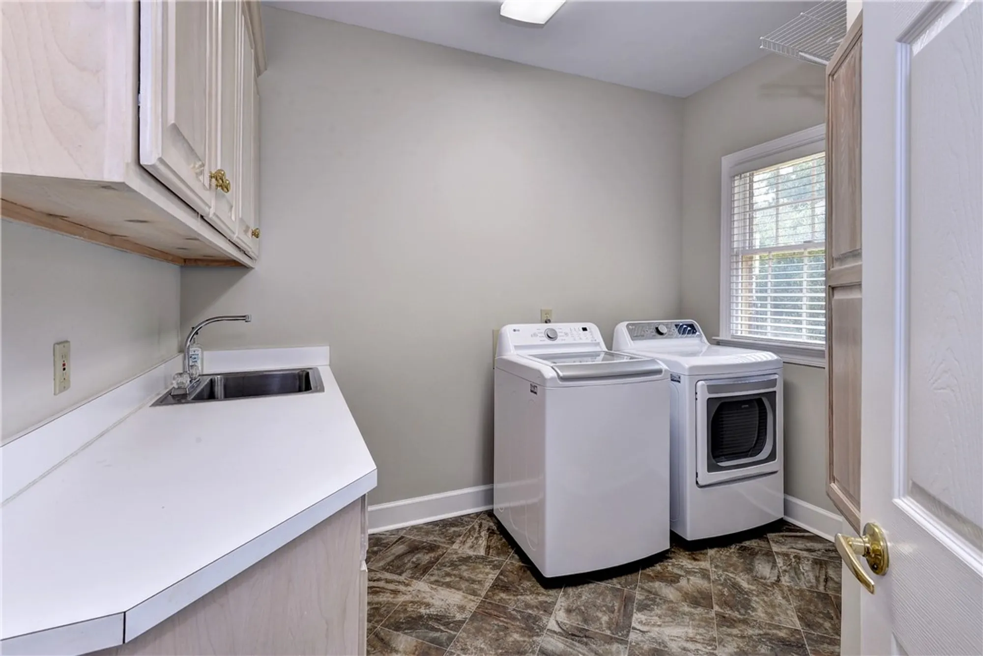 Property Slideshow image 35 of 49 | 3104 nathaniels grn, Williamsburg, VA, 23185