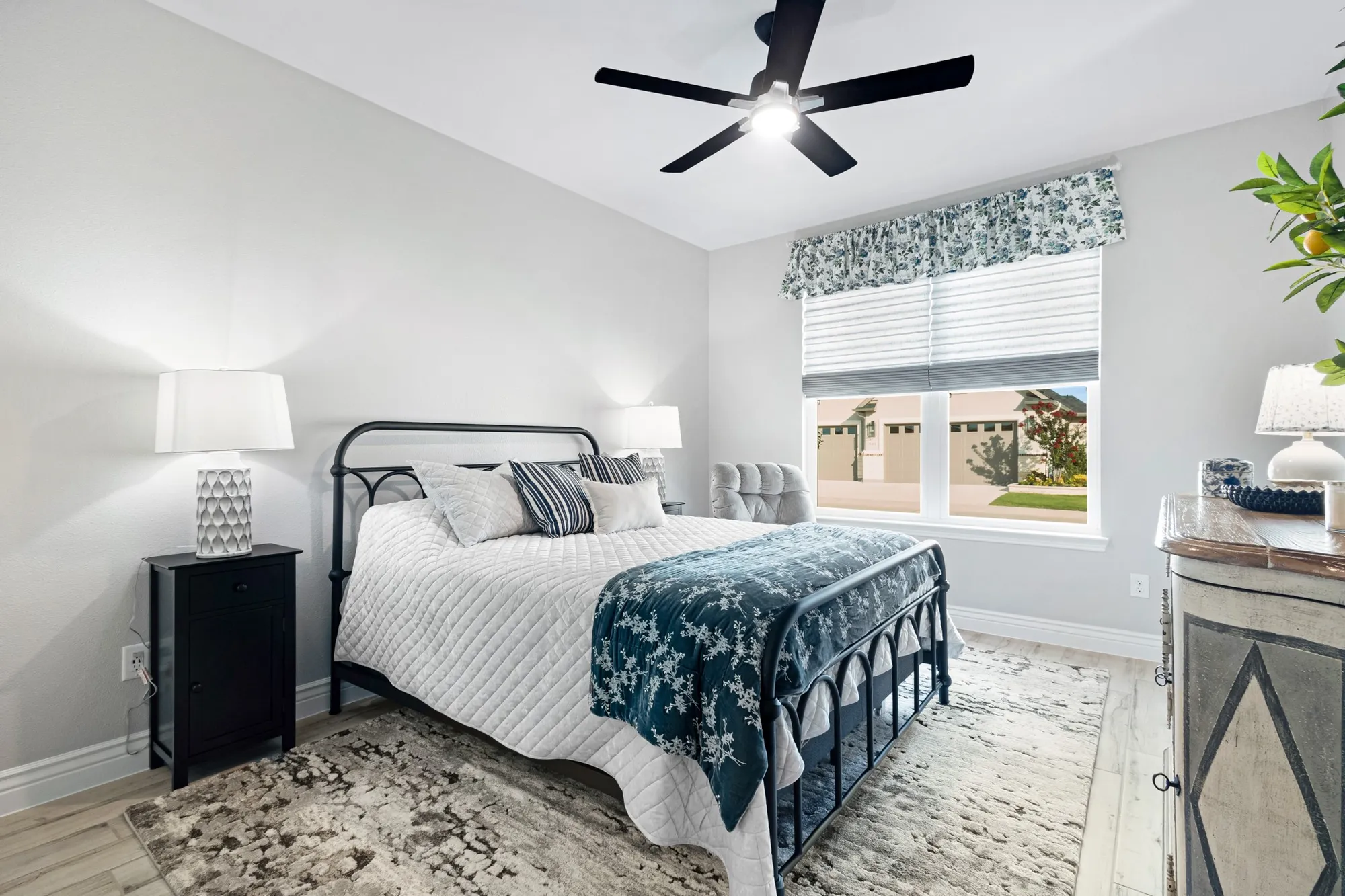 Property Slideshow image 13 of 25 | 11400 iron bark dr, Denton, TX, 76207