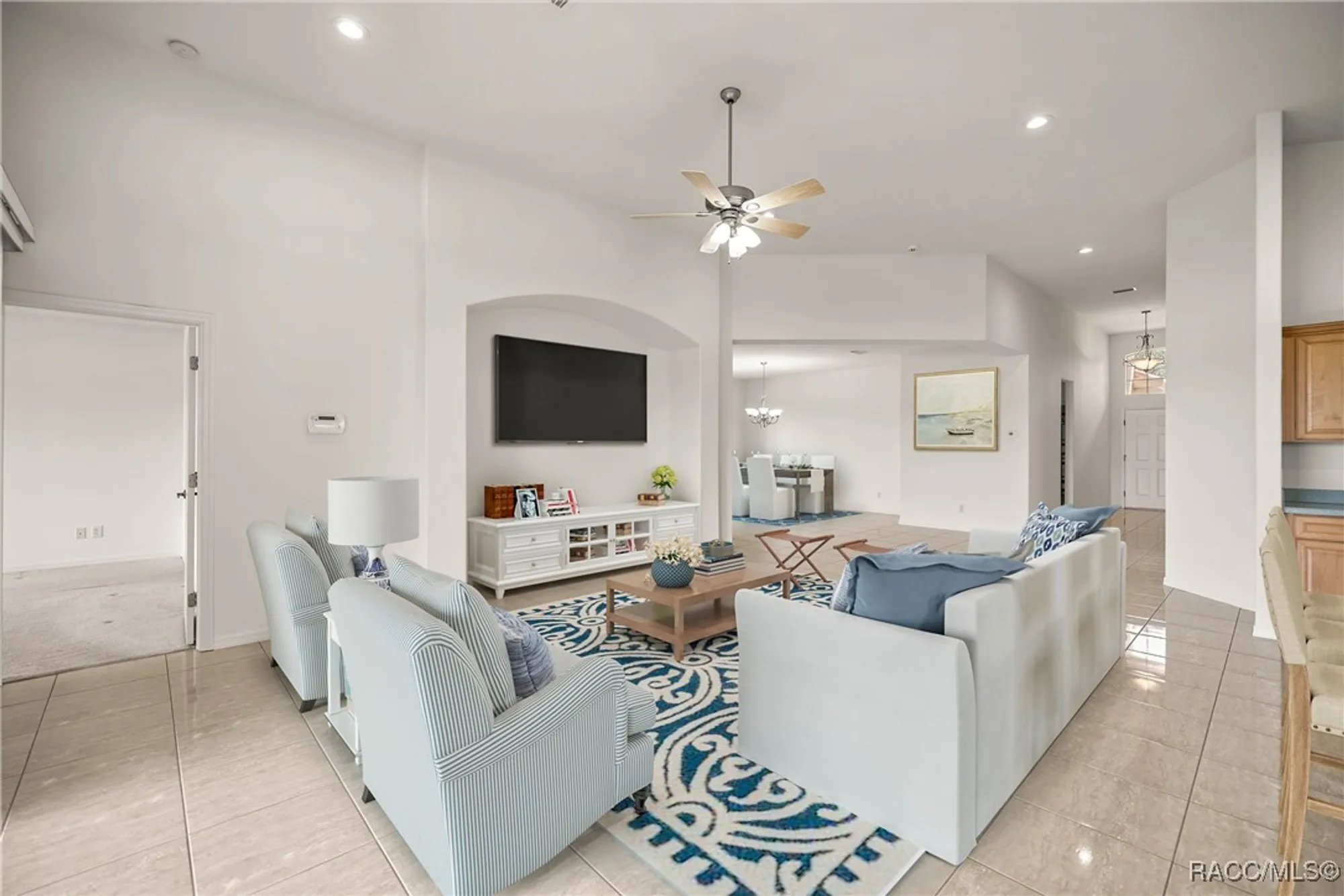 Property Slideshow image 19 of 88 | 1328 w diamond shore loop, Hernando, FL, 34442