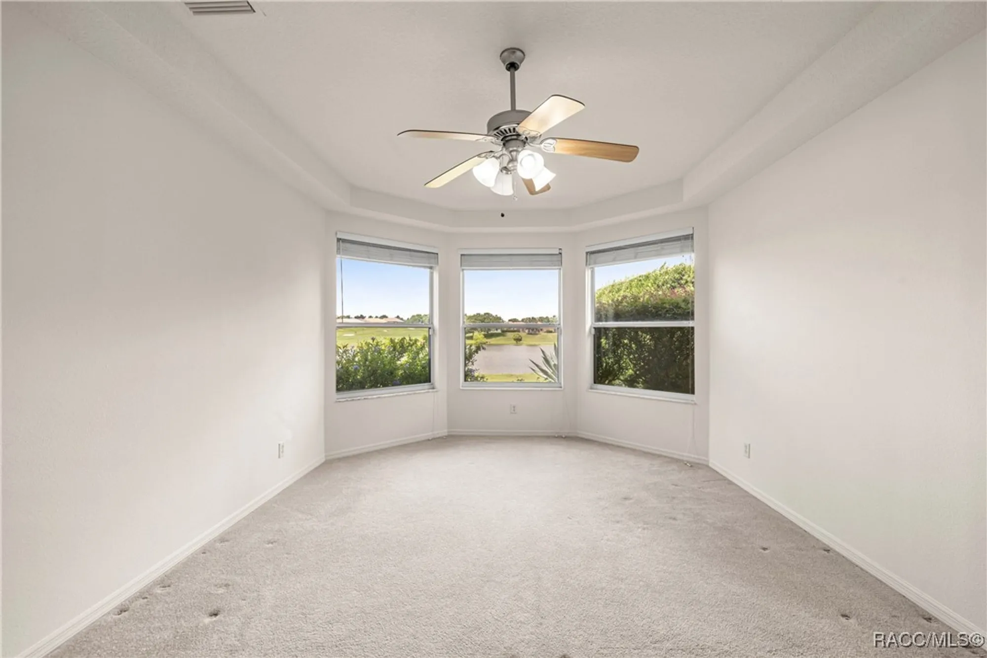 Property Slideshow image 31 of 88 | 1328 w diamond shore loop, Hernando, FL, 34442