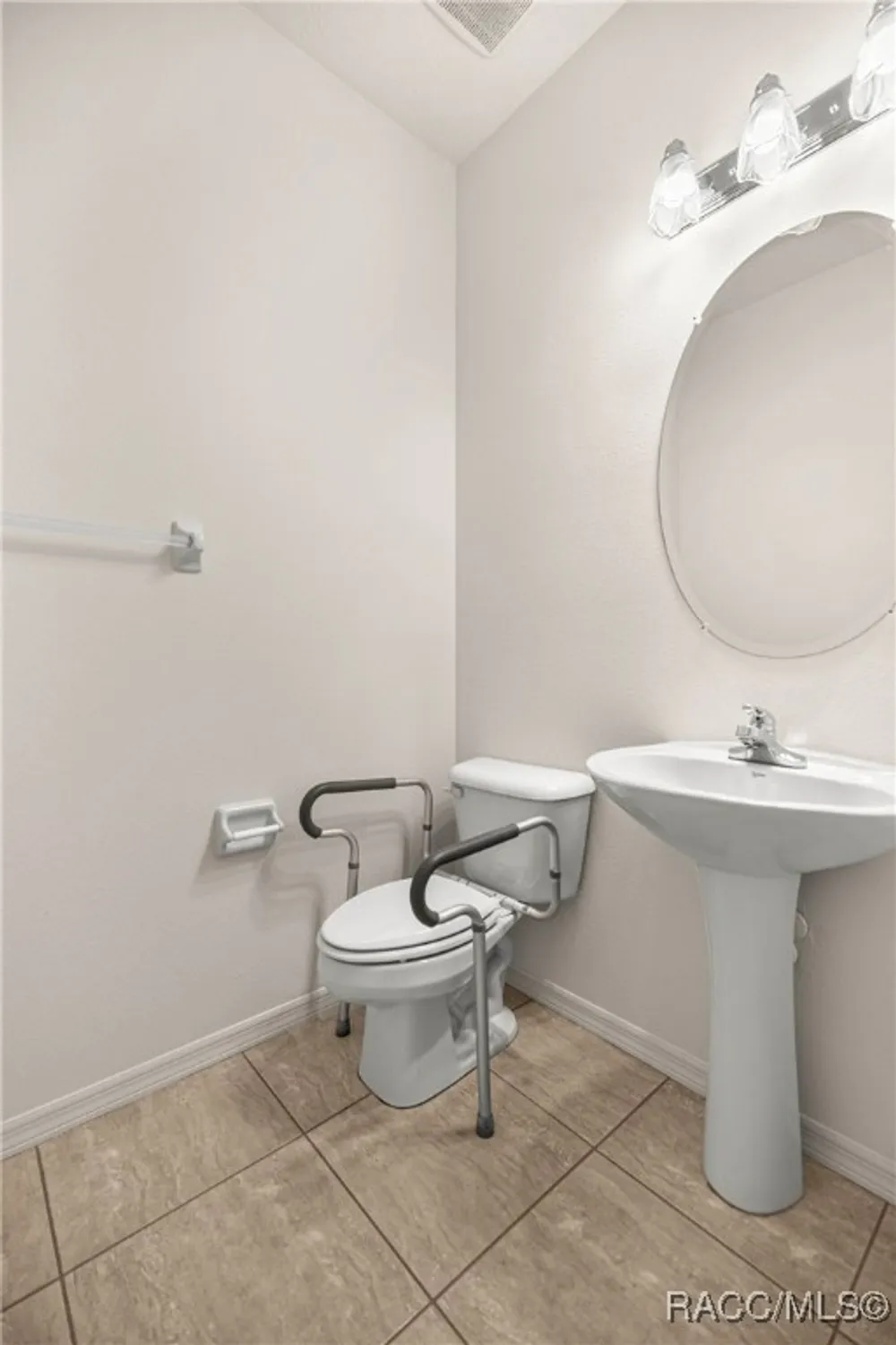 Property Slideshow image 50 of 88 | 1328 w diamond shore loop, Hernando, FL, 34442