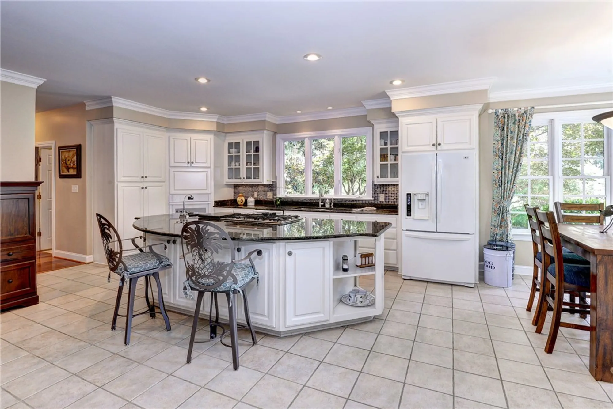 Property Slideshow image 15 of 50 | 2093 harpers mill, Williamsburg, VA, 23185