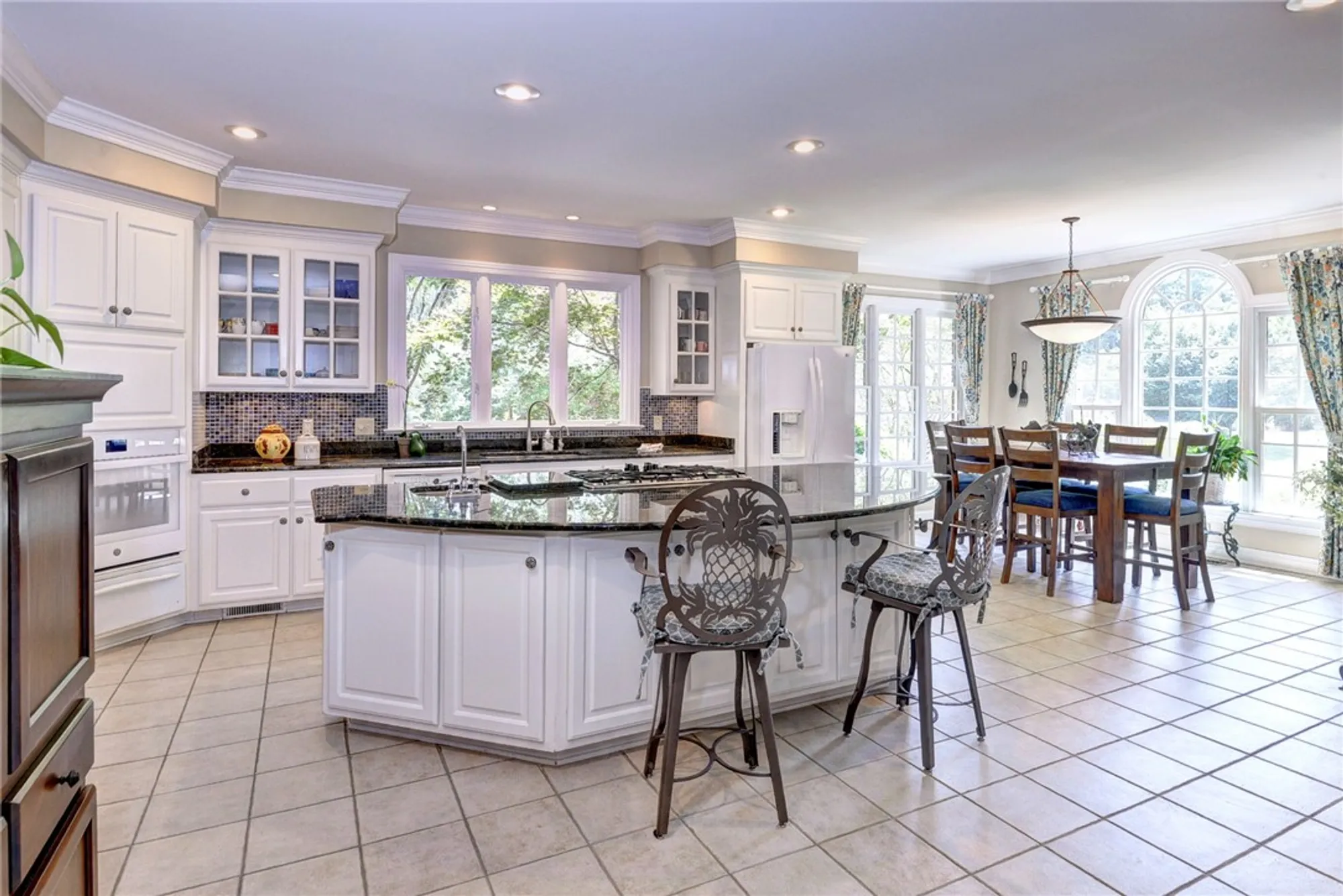 Property Slideshow image 16 of 50 | 2093 harpers mill, Williamsburg, VA, 23185