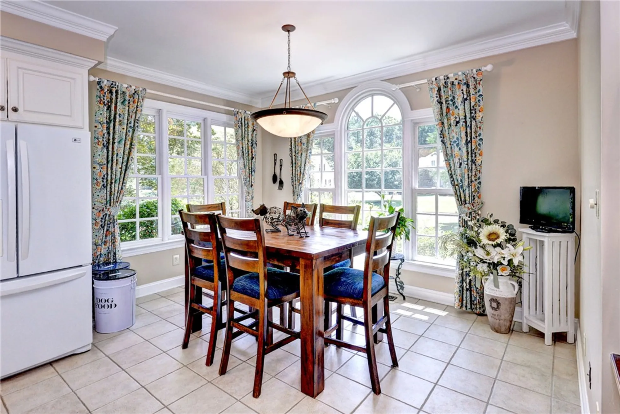Property Slideshow image 18 of 50 | 2093 harpers mill, Williamsburg, VA, 23185
