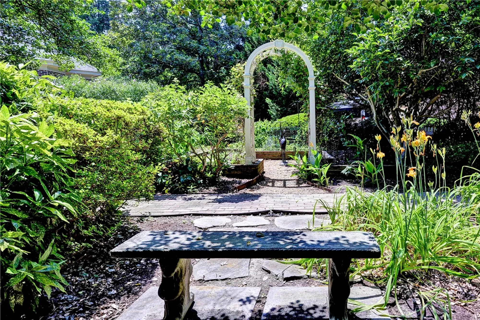 Property Slideshow image 38 of 50 | 2093 harpers mill, Williamsburg, VA, 23185