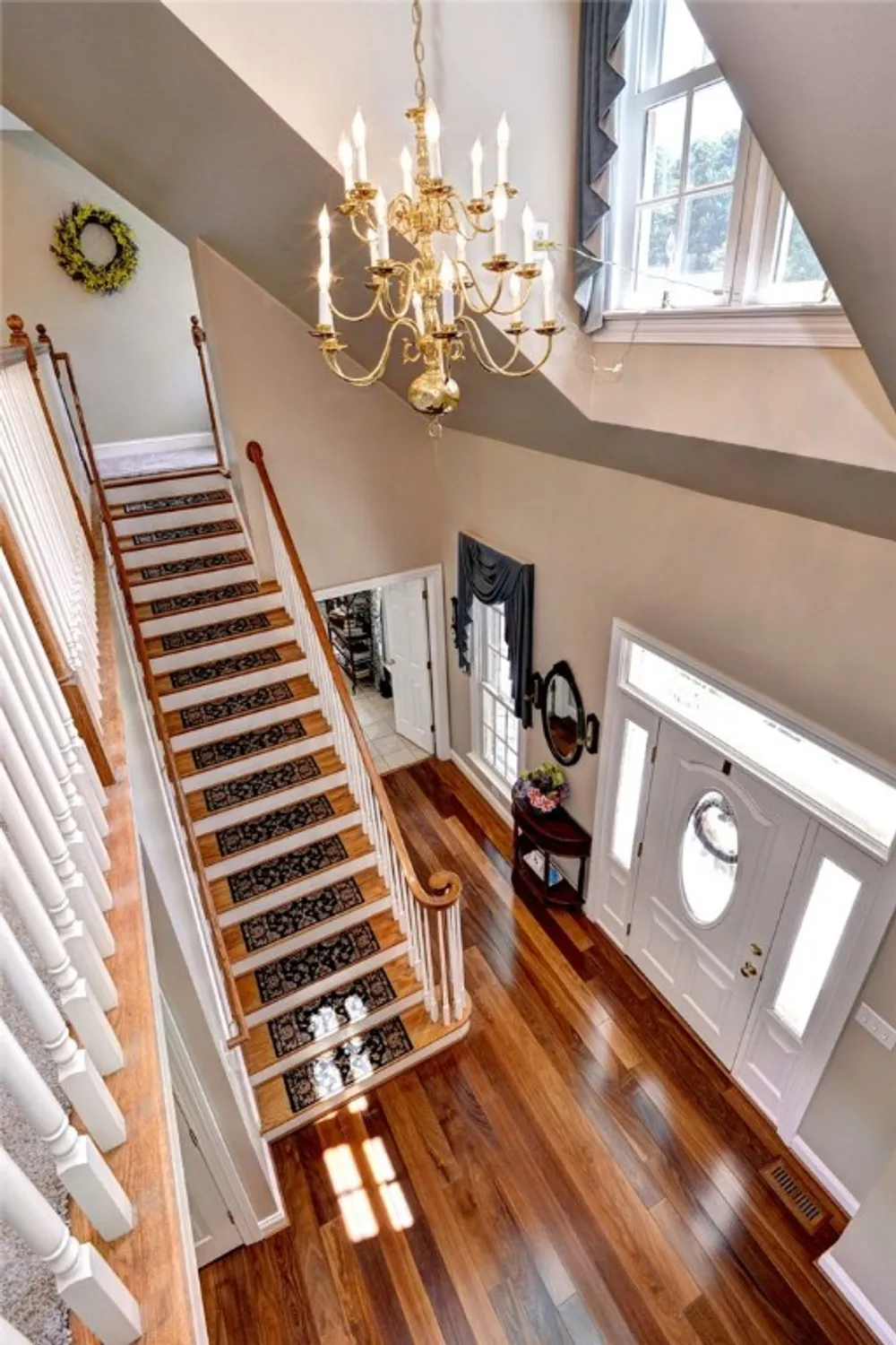 Property Slideshow image 6 of 50 | 2093 harpers mill, Williamsburg, VA, 23185