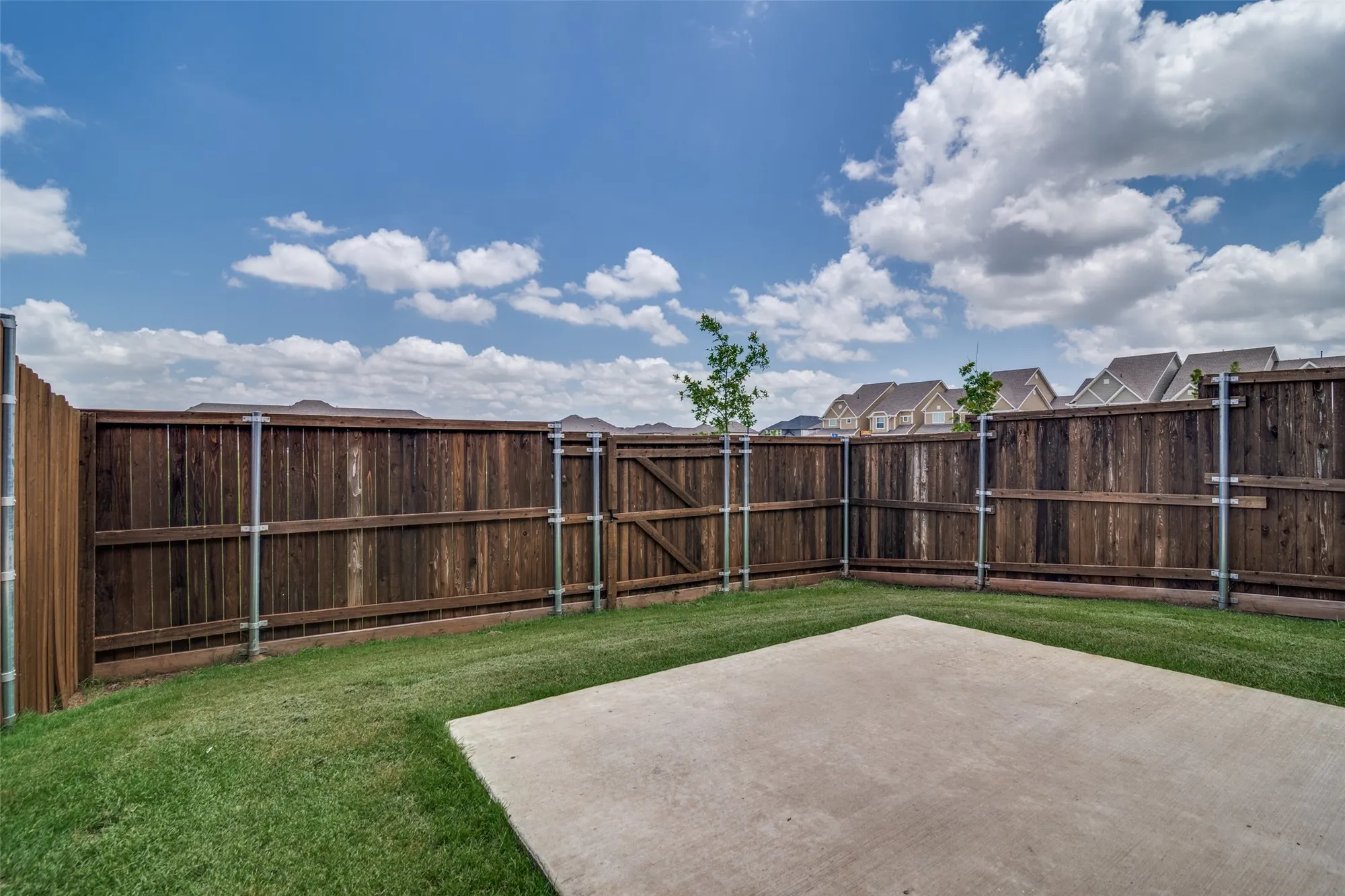 Property Slideshow image 24 of 25 | 619 laurel ln, Wylie, TX, 75098