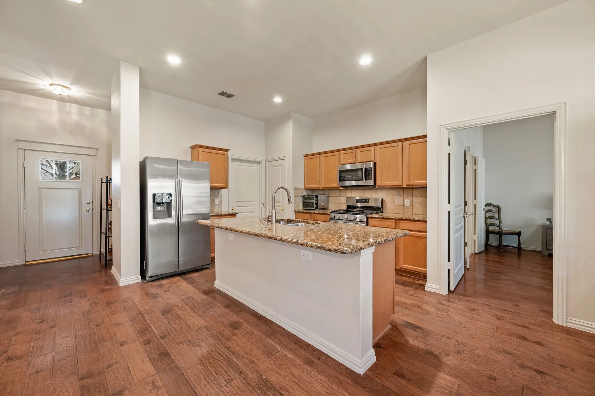 Property Slideshow image 5 of 15 | 1311 shinnecock ct, Fairview, TX, 75069