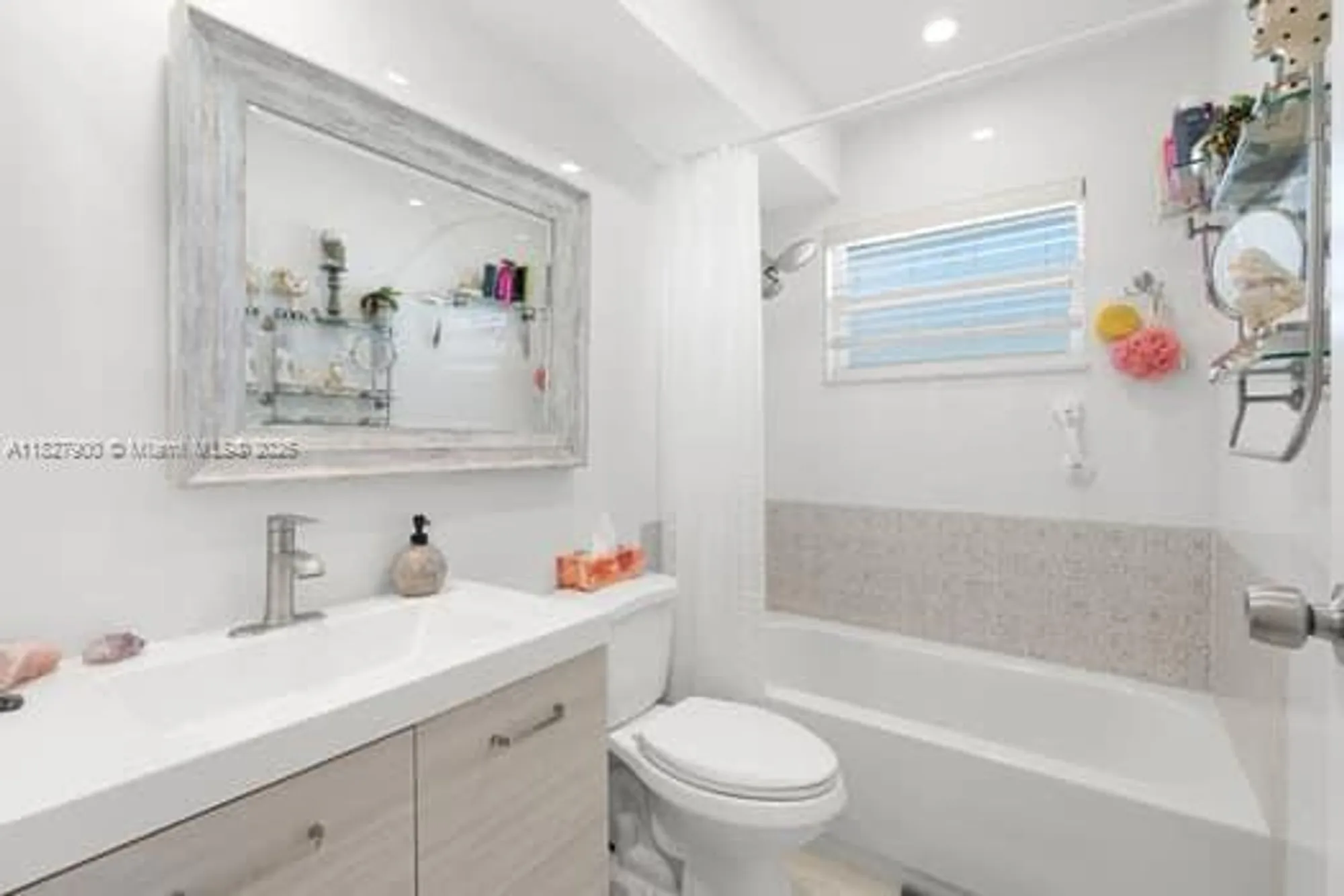 Property Slideshow image 10 of 32 | 473 brittany j # 473, Delray Beach, FL, 33446