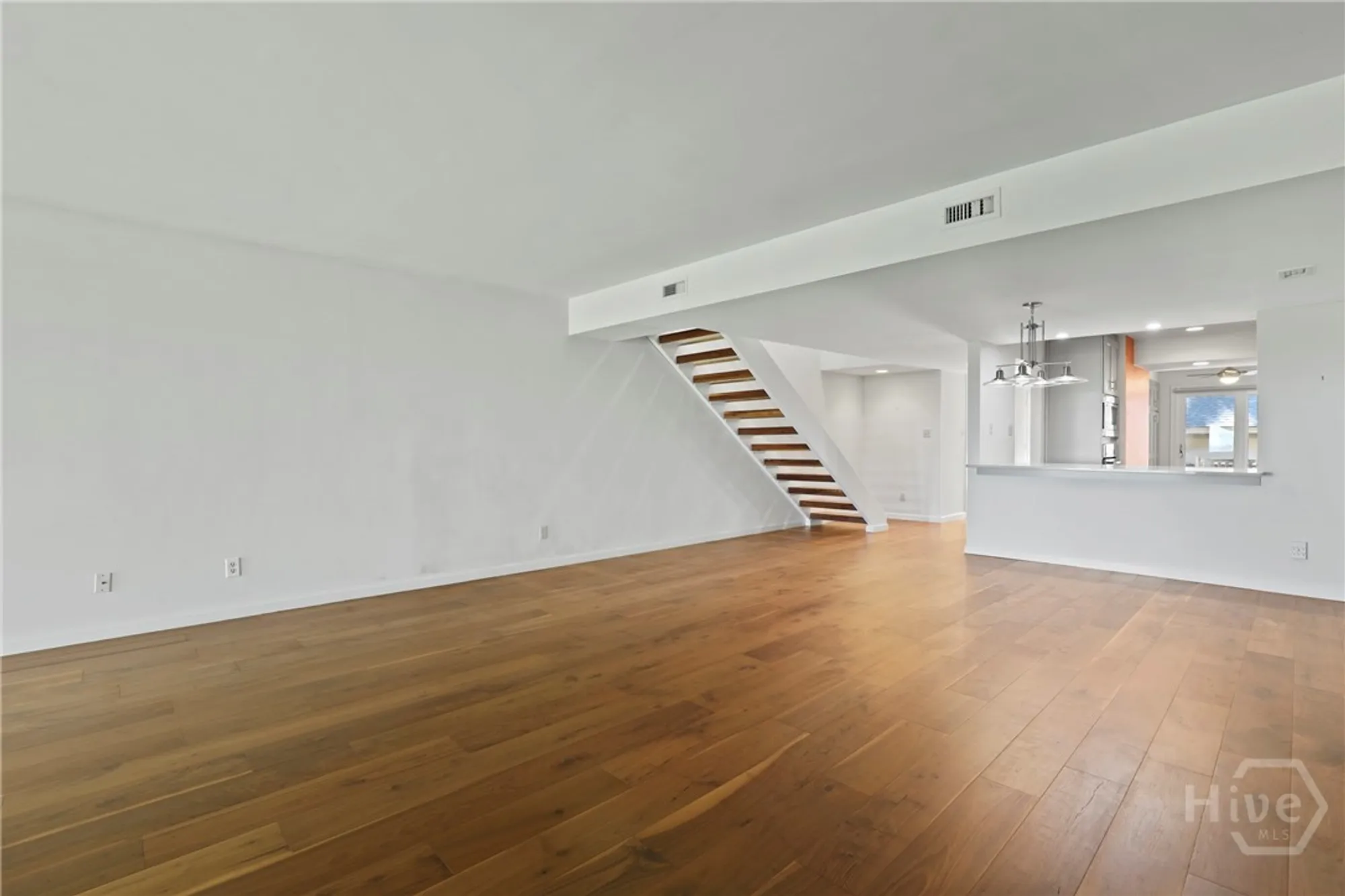 Property Slideshow image 14 of 44 | 4 tapestry ln, Savannah, GA, 31411