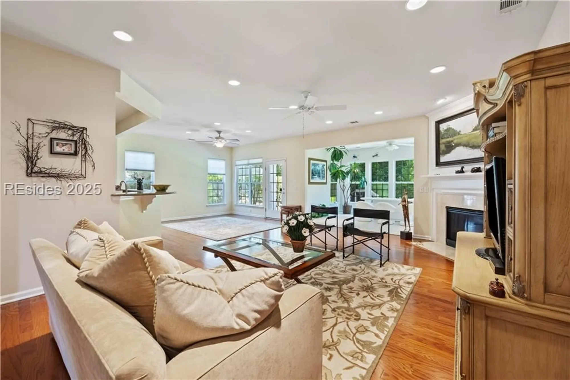 Property Slideshow image 14 of 50 | 10 camilla pink ct, Bluffton, SC, 29909