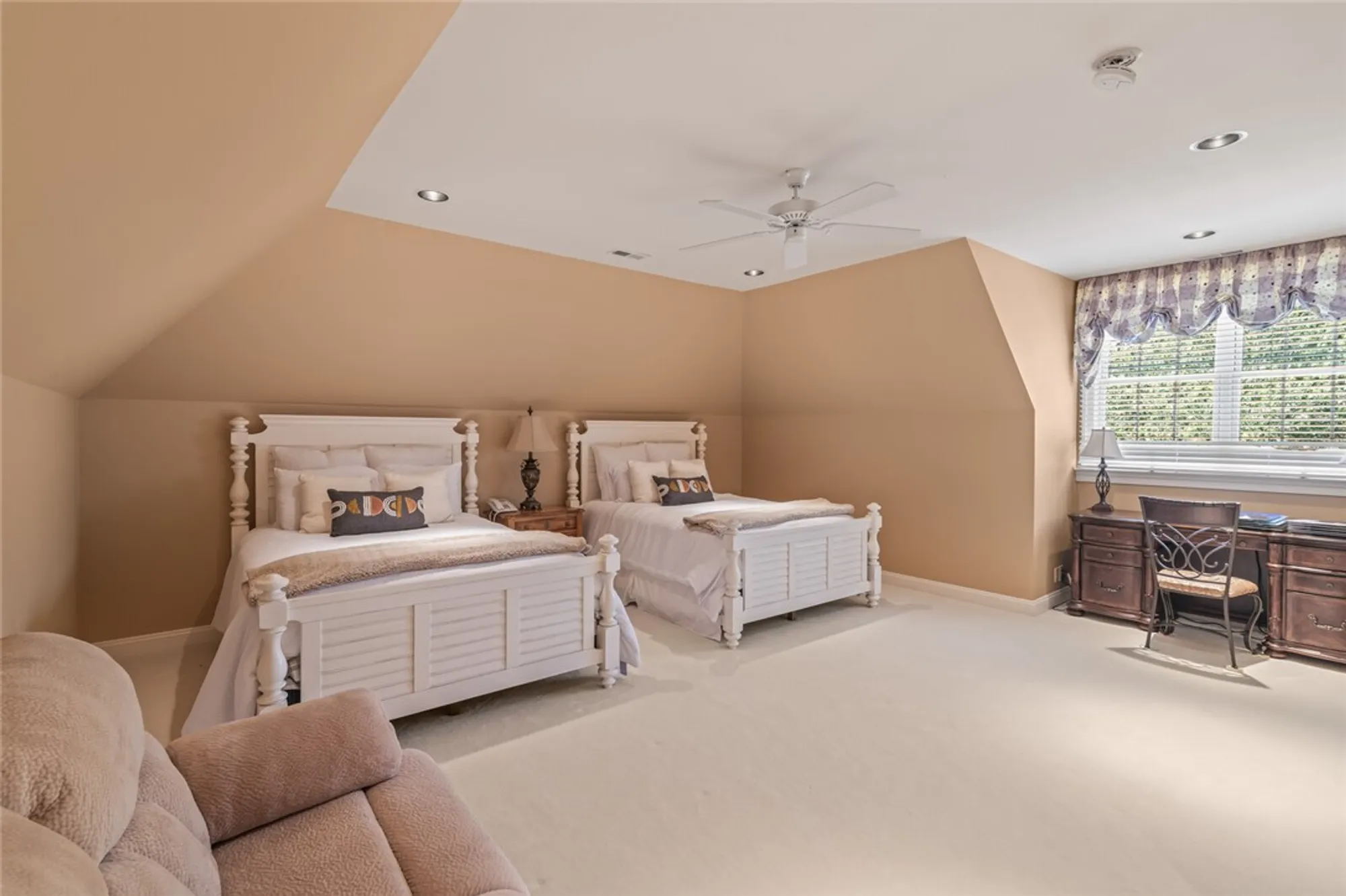 Property Slideshow image 37 of 48 | 2905 kitchums pond rd, Williamsburg, VA, 23185