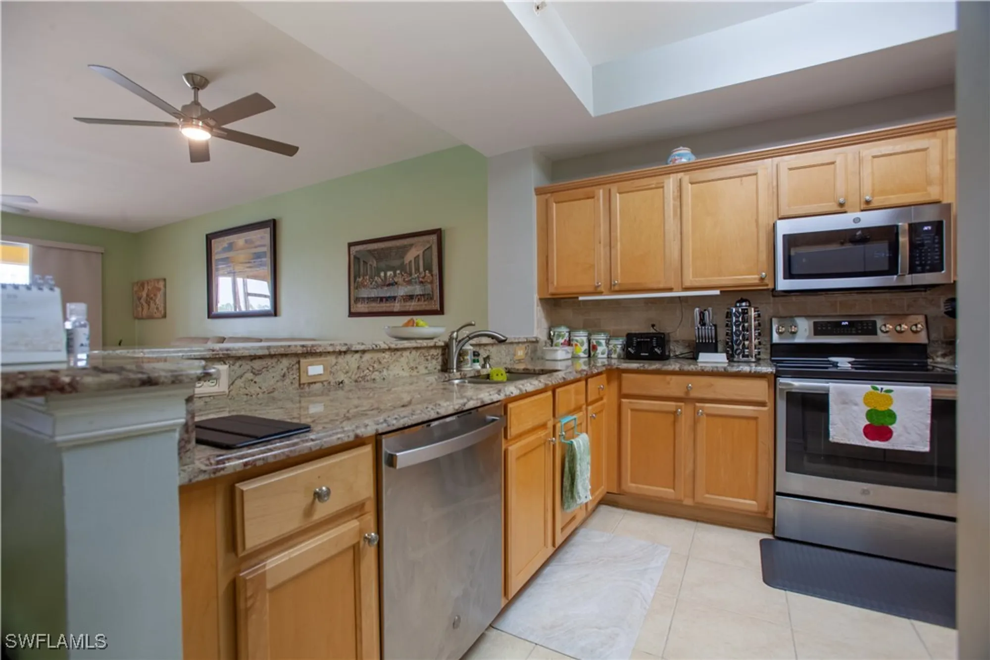 Property Slideshow image 4 of 25 | 10720 ravenna way 104, Fort Myers, FL, 33913