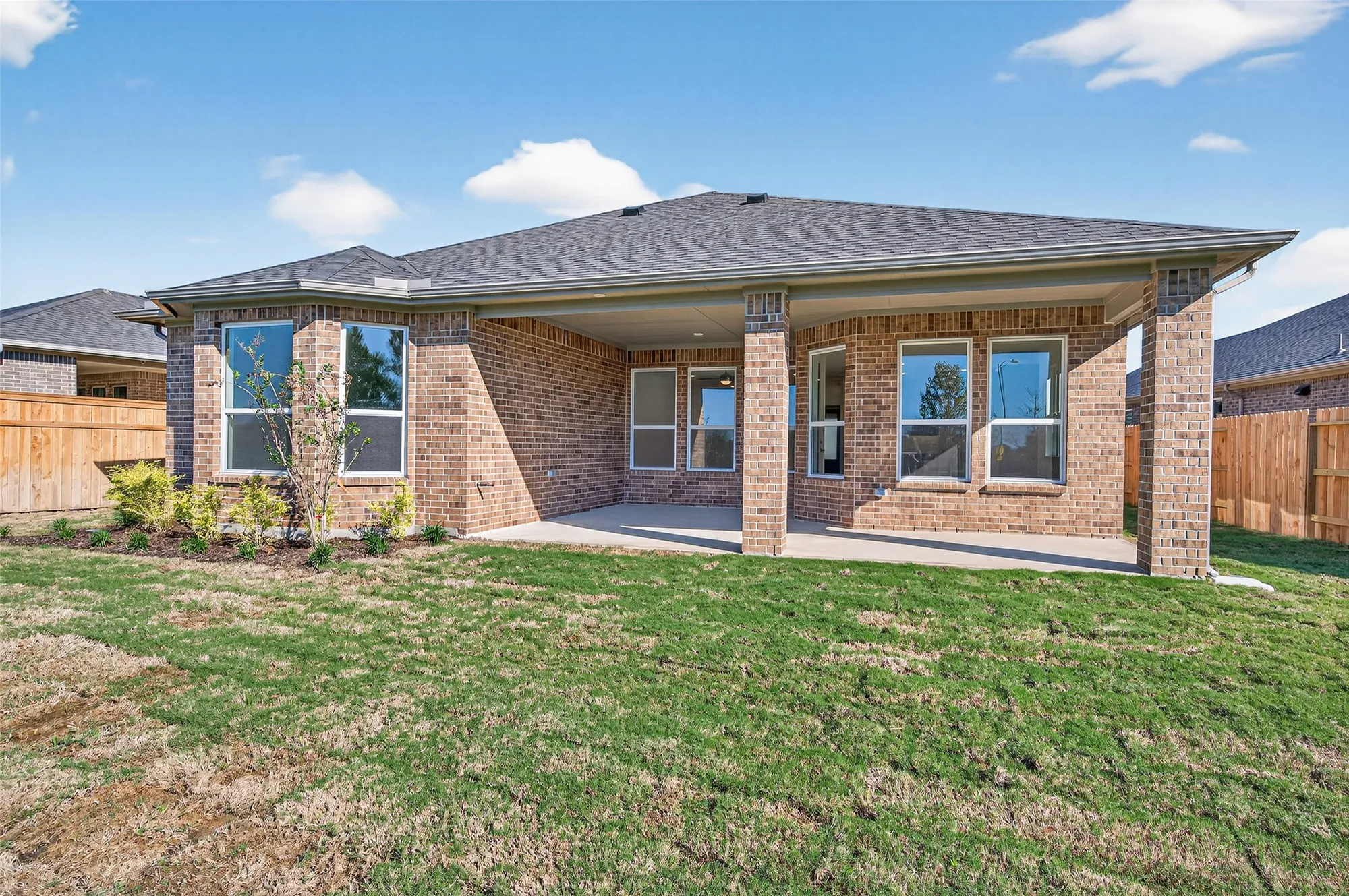 Property Slideshow image 29 of 42 | 5734 pedernales bend ln, Fulshear, TX, 77441