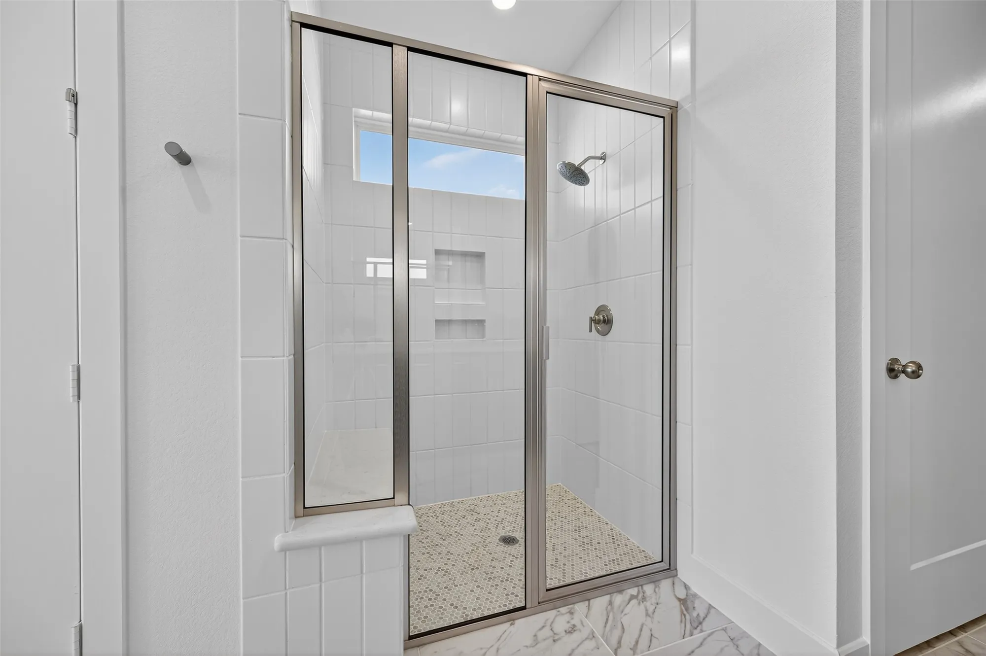 Property Slideshow image 21 of 42 | 5734 pedernales bend ln, Fulshear, TX, 77441