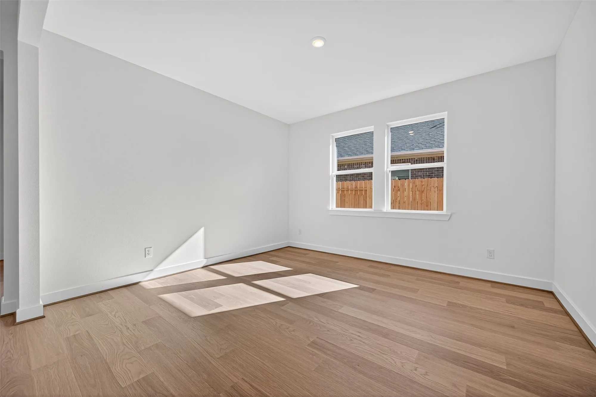 Property Slideshow image 8 of 42 | 5734 pedernales bend ln, Fulshear, TX, 77441