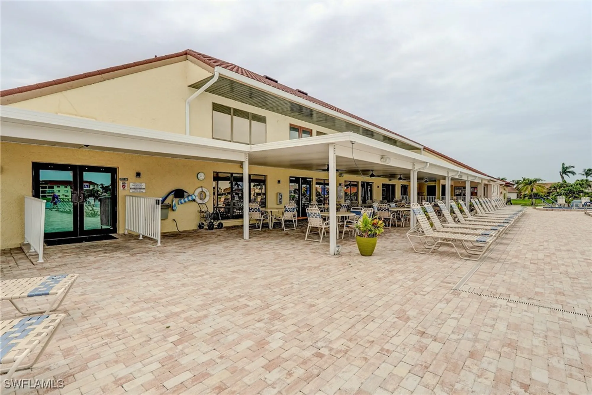 Property Slideshow image 16 of 45 | 16860 ginger ln 3047, Fort Myers, FL, 33908