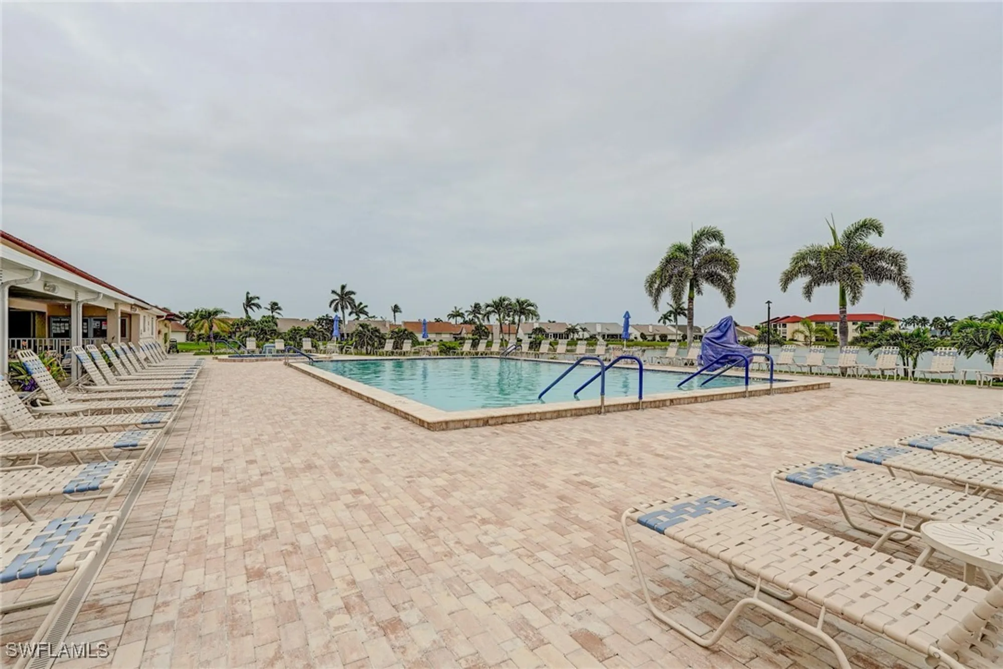 Property Slideshow image 17 of 45 | 16860 ginger ln 3047, Fort Myers, FL, 33908
