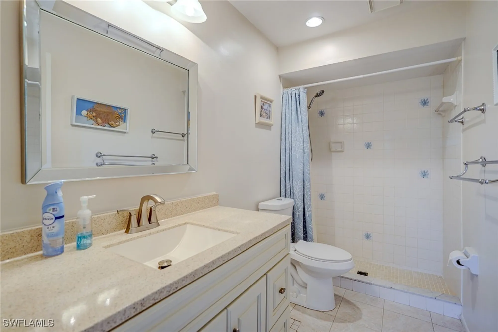Property Slideshow image 42 of 45 | 16860 ginger ln 3047, Fort Myers, FL, 33908