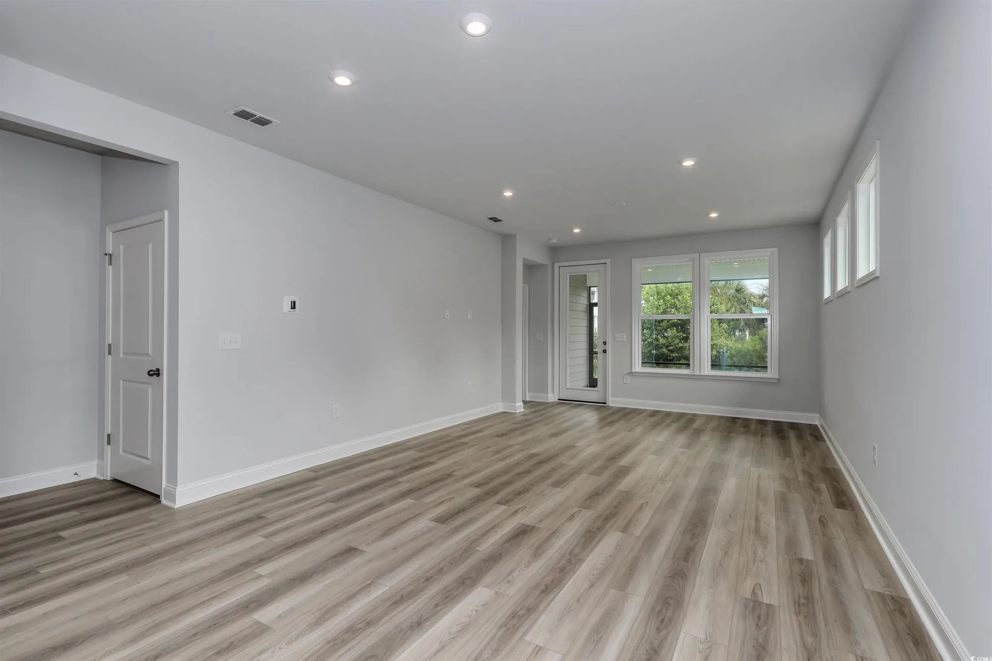 Property Slideshow image 13 of 40 | 1225 lady bird way, North Myrtle Beach, SC, 29582