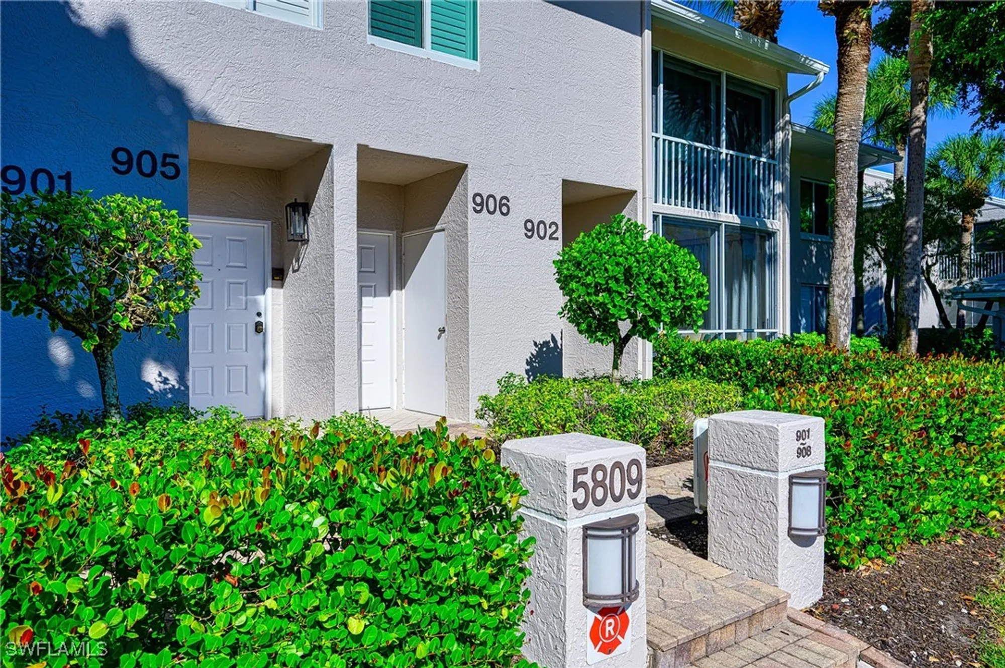 Property Slideshow image 15 of 19 | 5809 glencove dr 902, Naples, FL, 34108