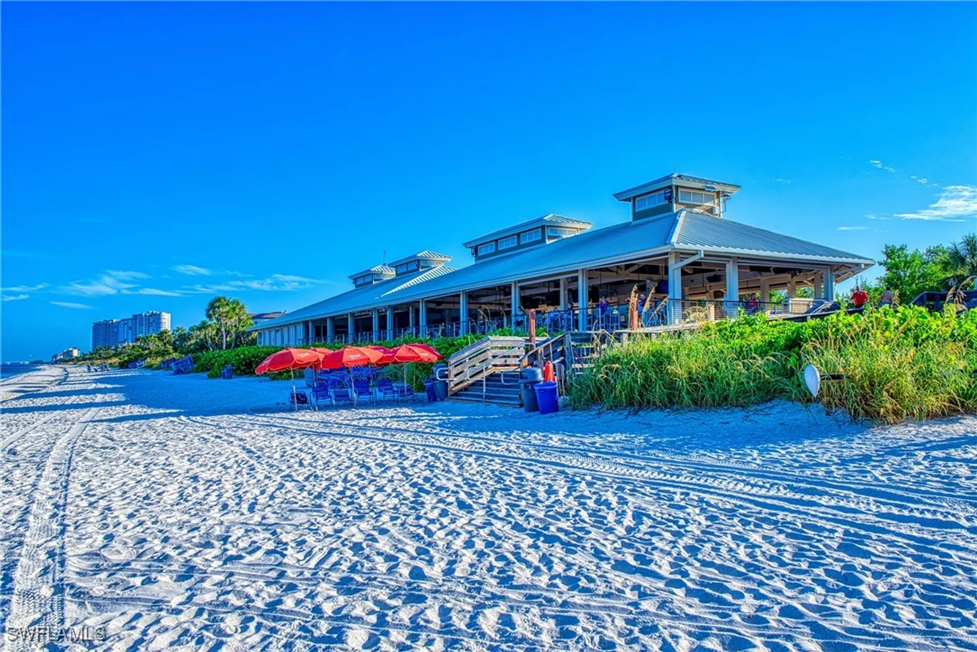 Property Slideshow image 18 of 19 | 5809 glencove dr 902, Naples, FL, 34108