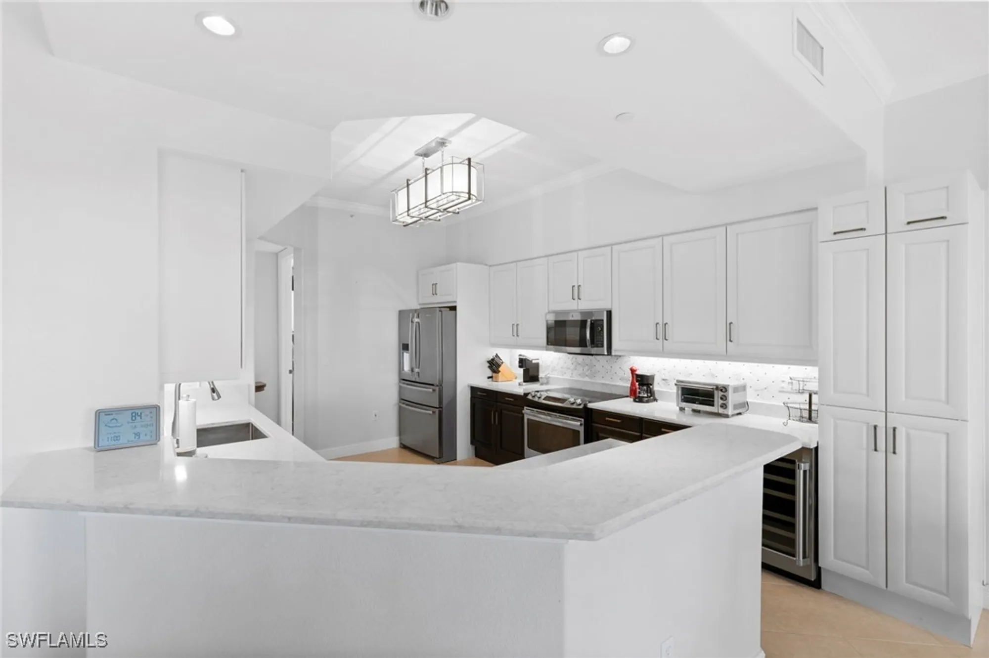 Property Slideshow image 5 of 17 | 570 el camino real apt 2303, Naples, FL, 34119