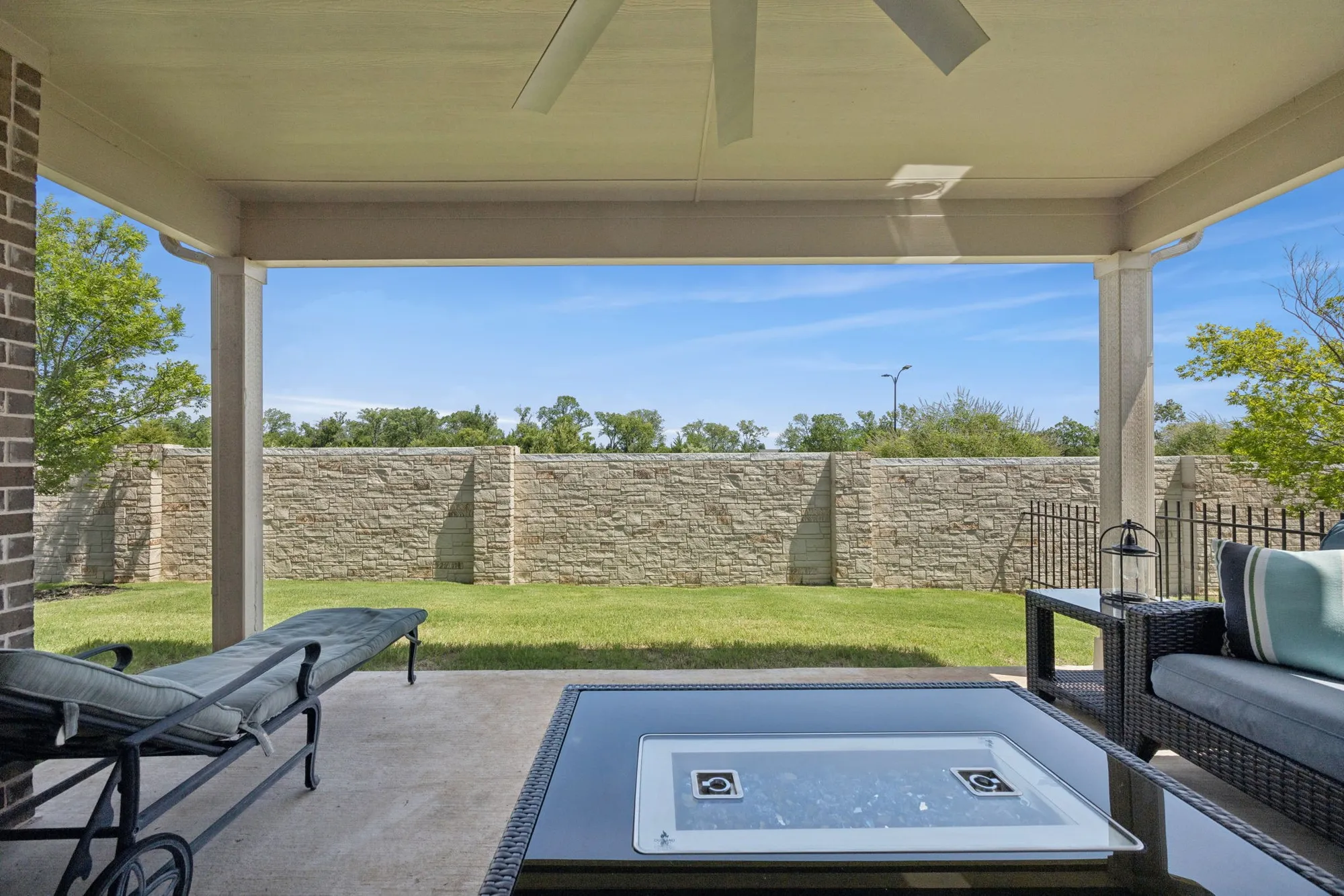 Property Slideshow image 30 of 35 | 401 long pines dr, Mckinney, TX, 75071