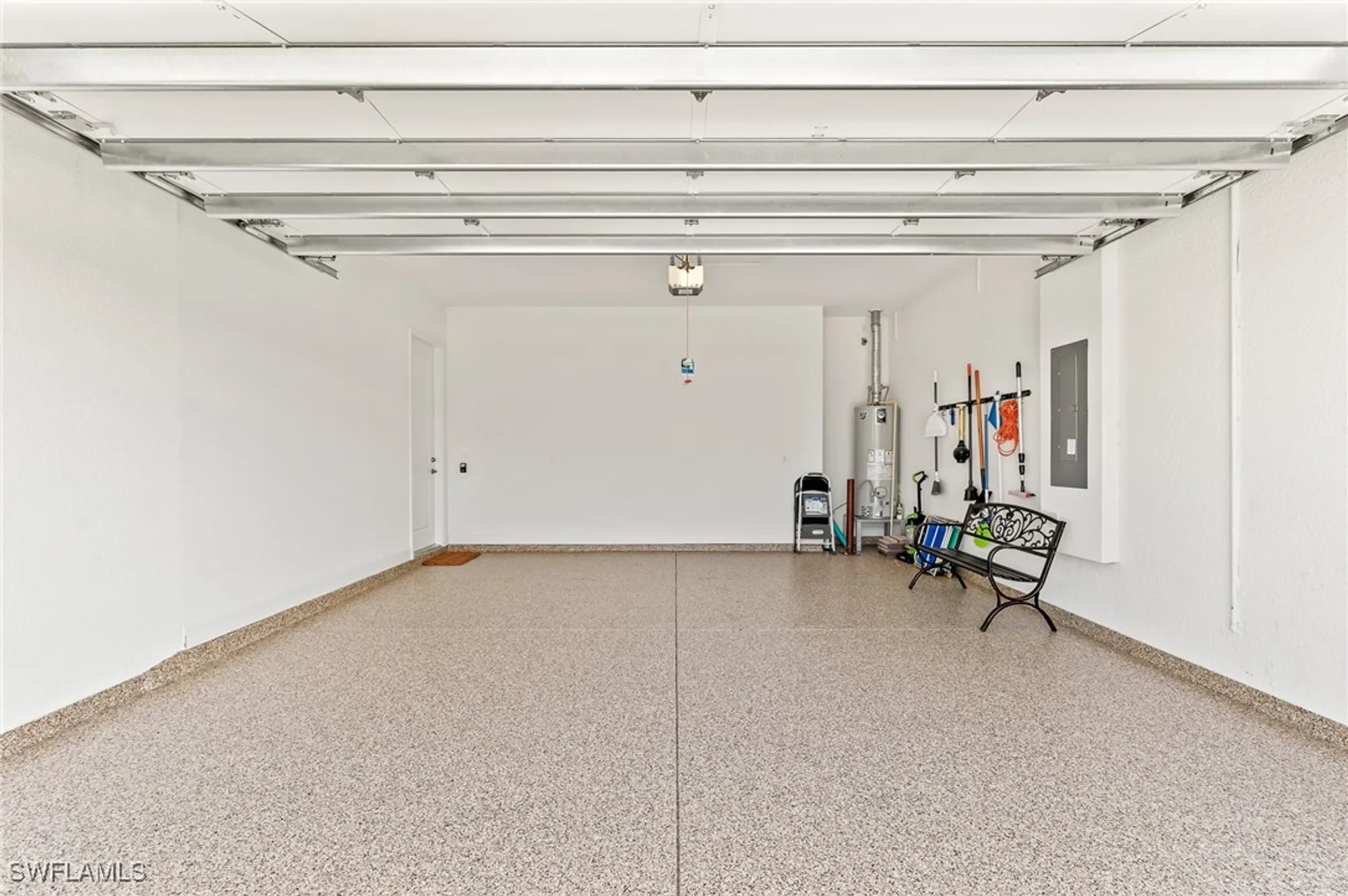 Property Slideshow image 16 of 39 | 12349 dahlia ct, Naples, FL, 34120