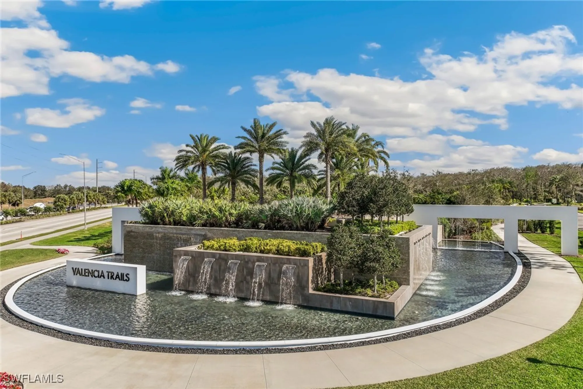 Property Slideshow image 18 of 39 | 12349 dahlia ct, Naples, FL, 34120