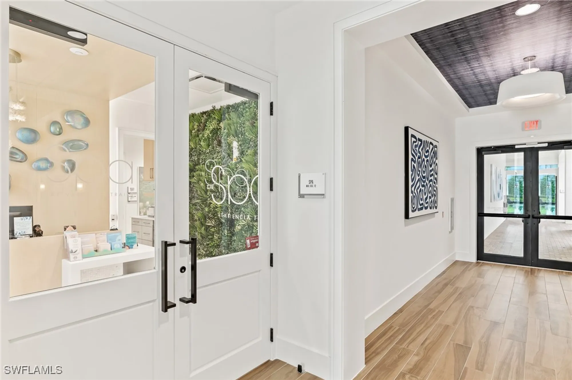 Property Slideshow image 29 of 39 | 12349 dahlia ct, Naples, FL, 34120