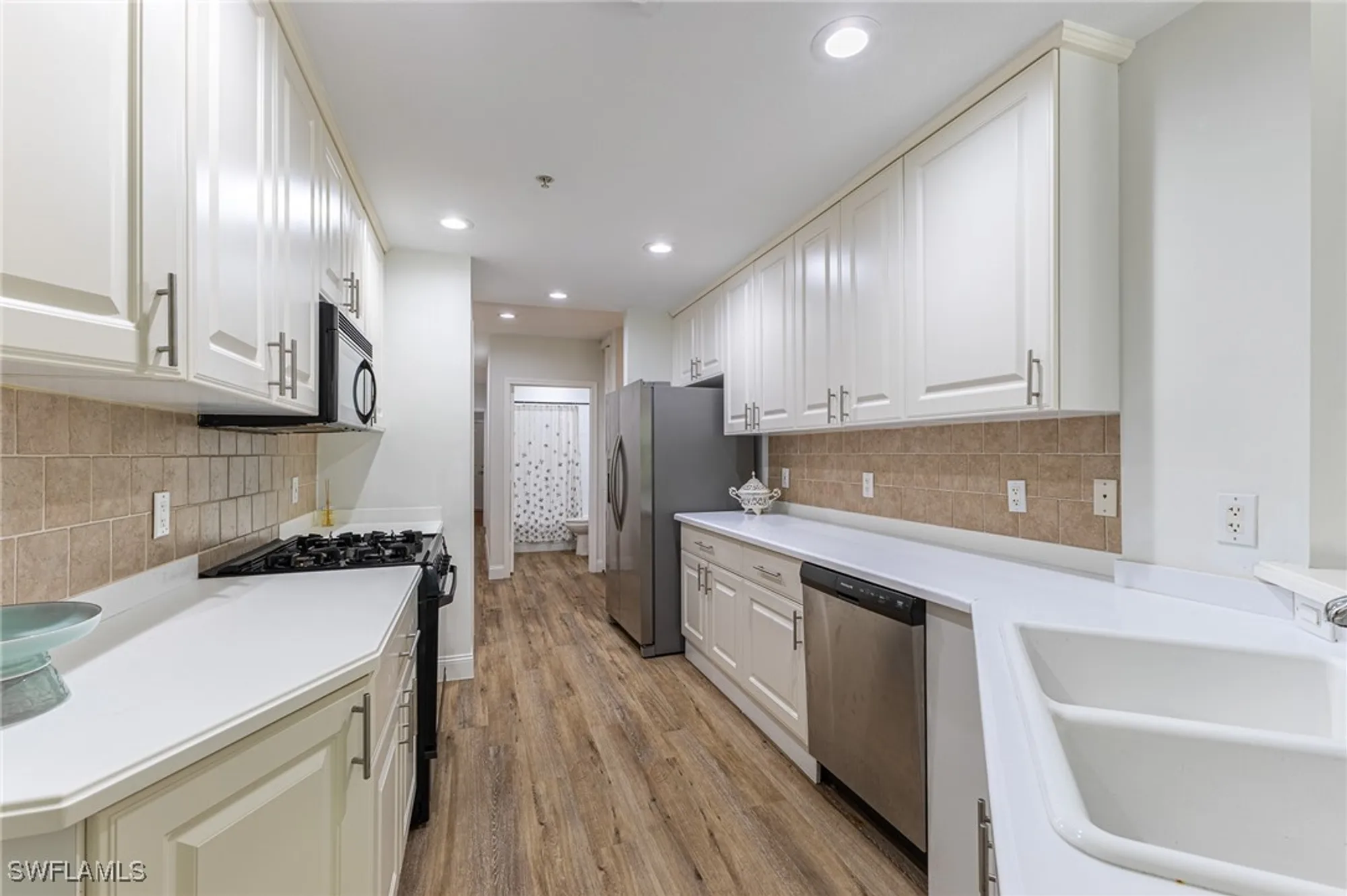 Property Slideshow image 7 of 22 | 3975 deer crossing ct apt 102, Naples, FL, 34114