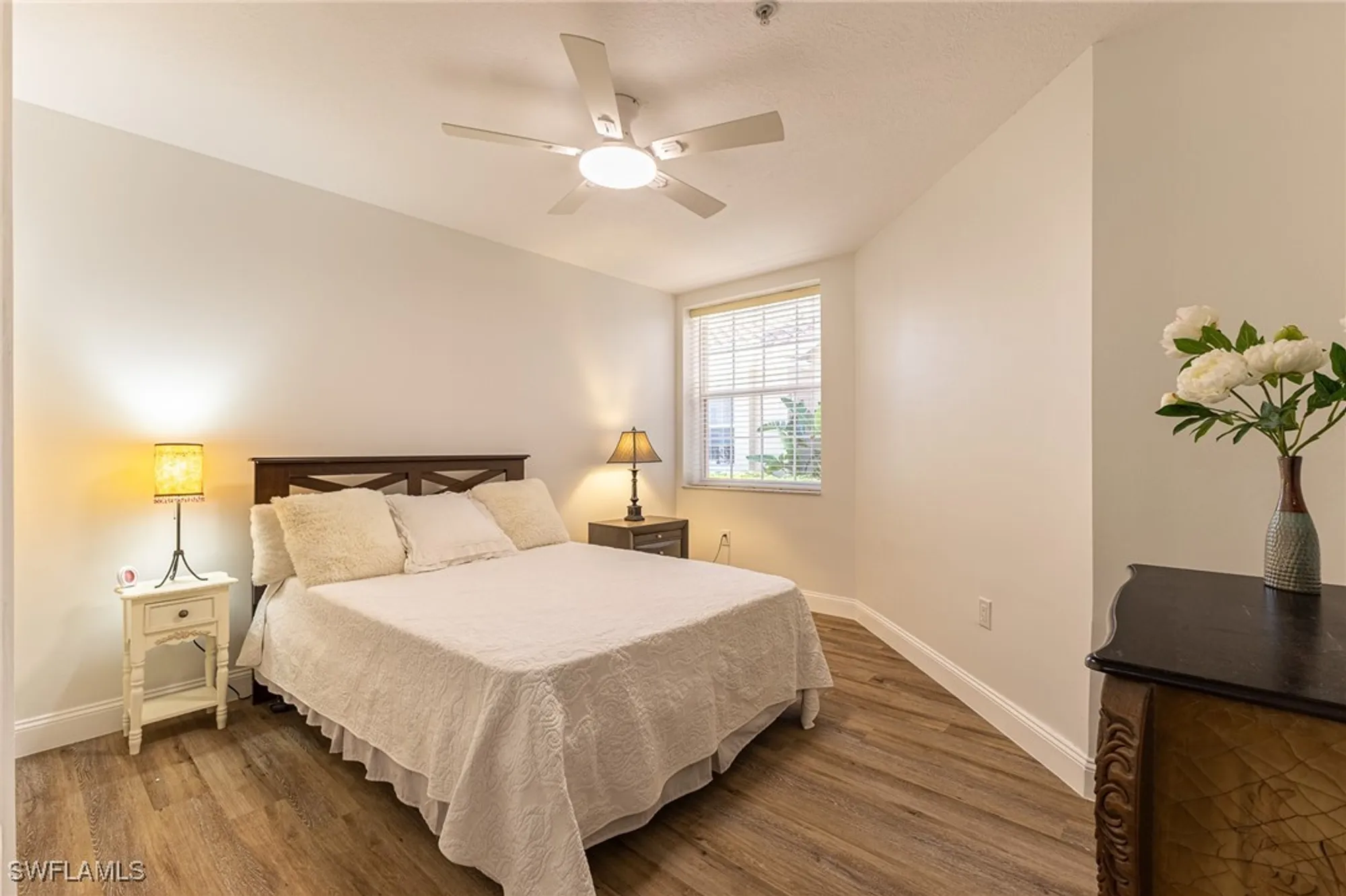 Property Slideshow image 8 of 22 | 3975 deer crossing ct apt 102, Naples, FL, 34114