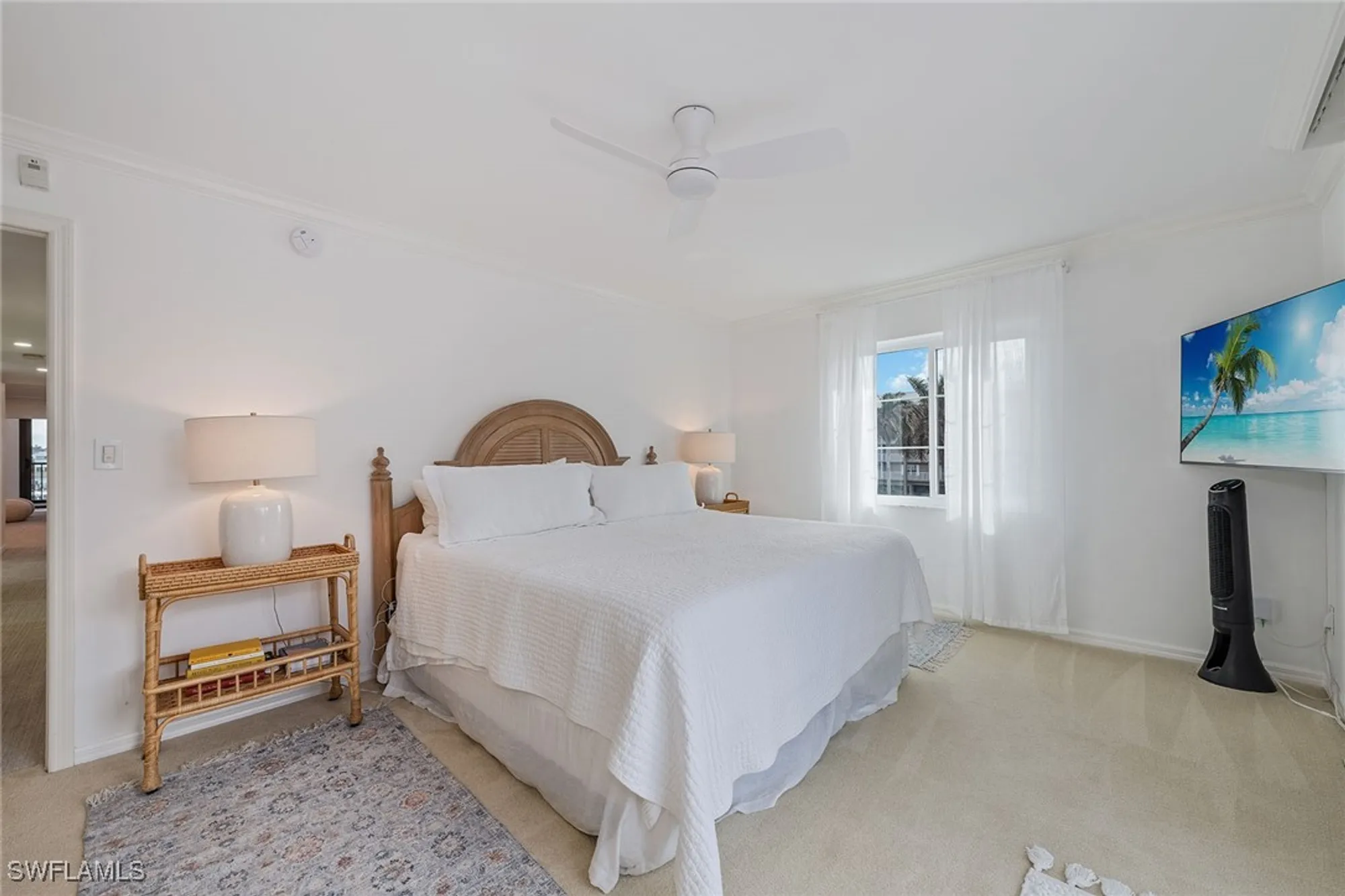 Property Slideshow image 10 of 25 | 2900 gulf shore blvd 310, Naples, FL, 34103