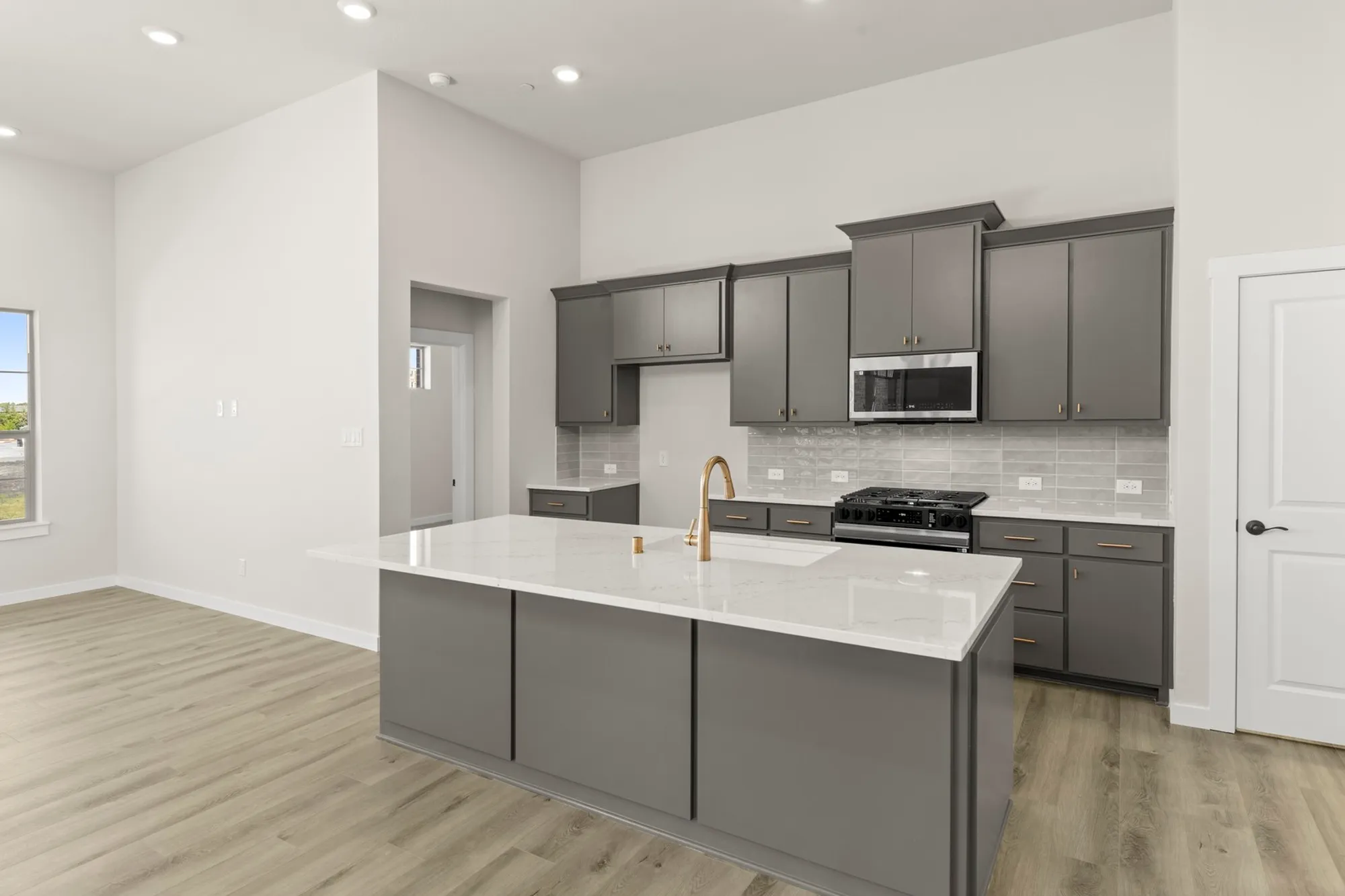 Property Slideshow image 11 of 28 | 644 oakridge dr, Wylie, TX, 75098