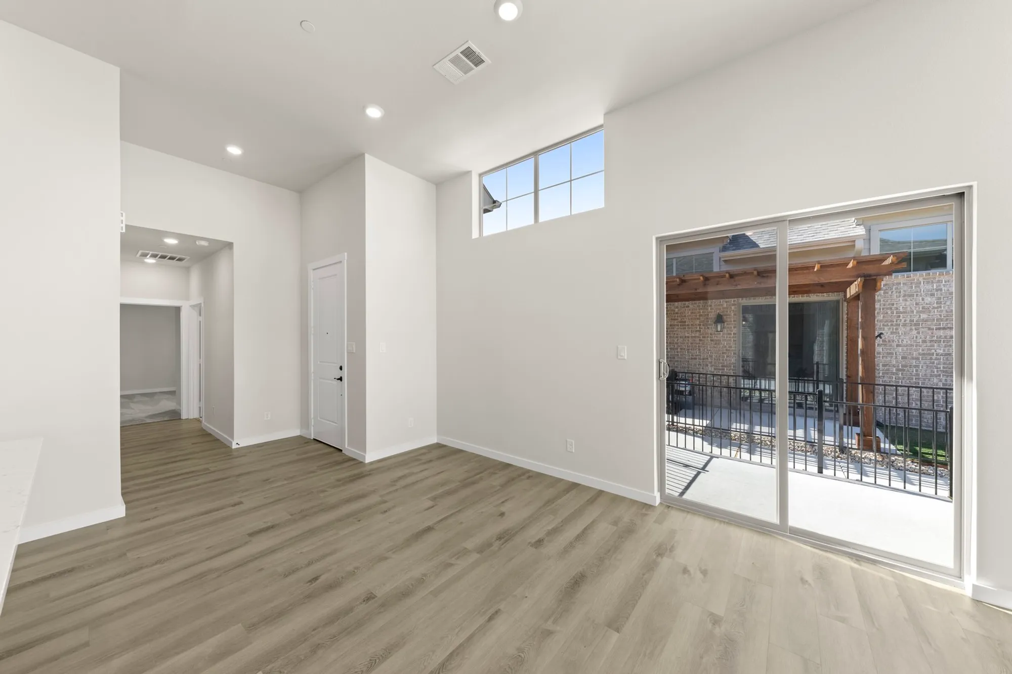 Property Slideshow image 6 of 28 | 644 oakridge dr, Wylie, TX, 75098