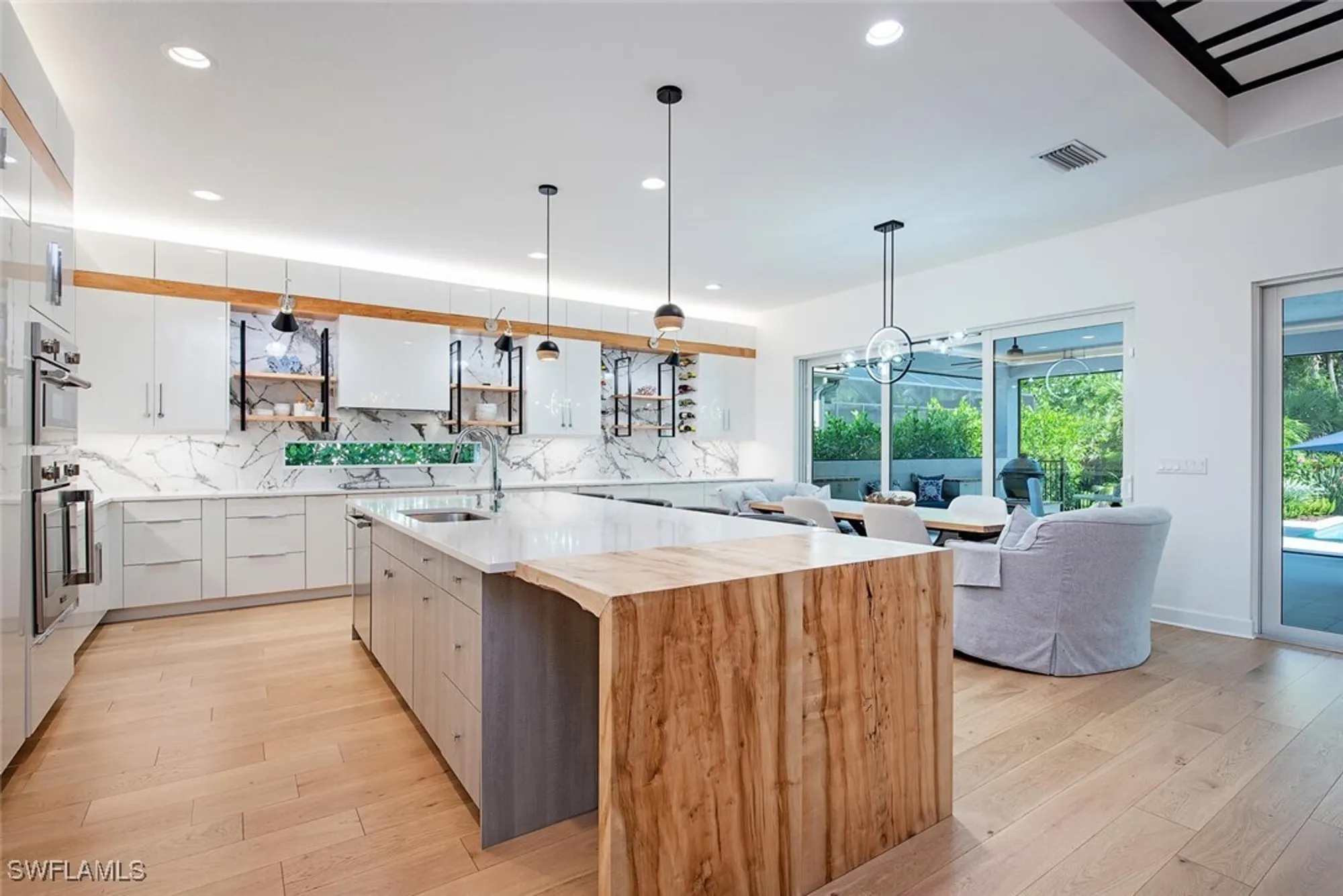 Property Slideshow image 15 of 42 | 12049 azalea way, Naples, FL, 34120