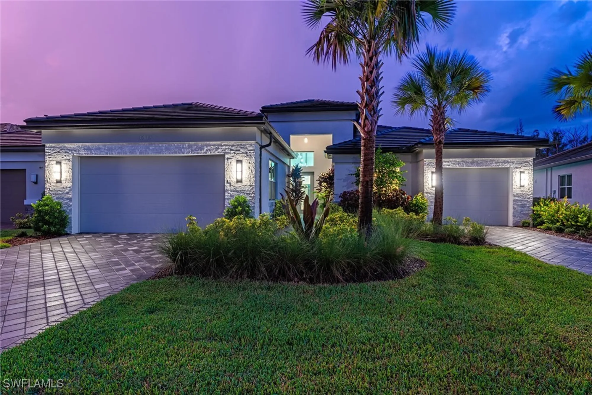 Property Slideshow image 1 of 42 | 12049 azalea way, Naples, FL, 34120
