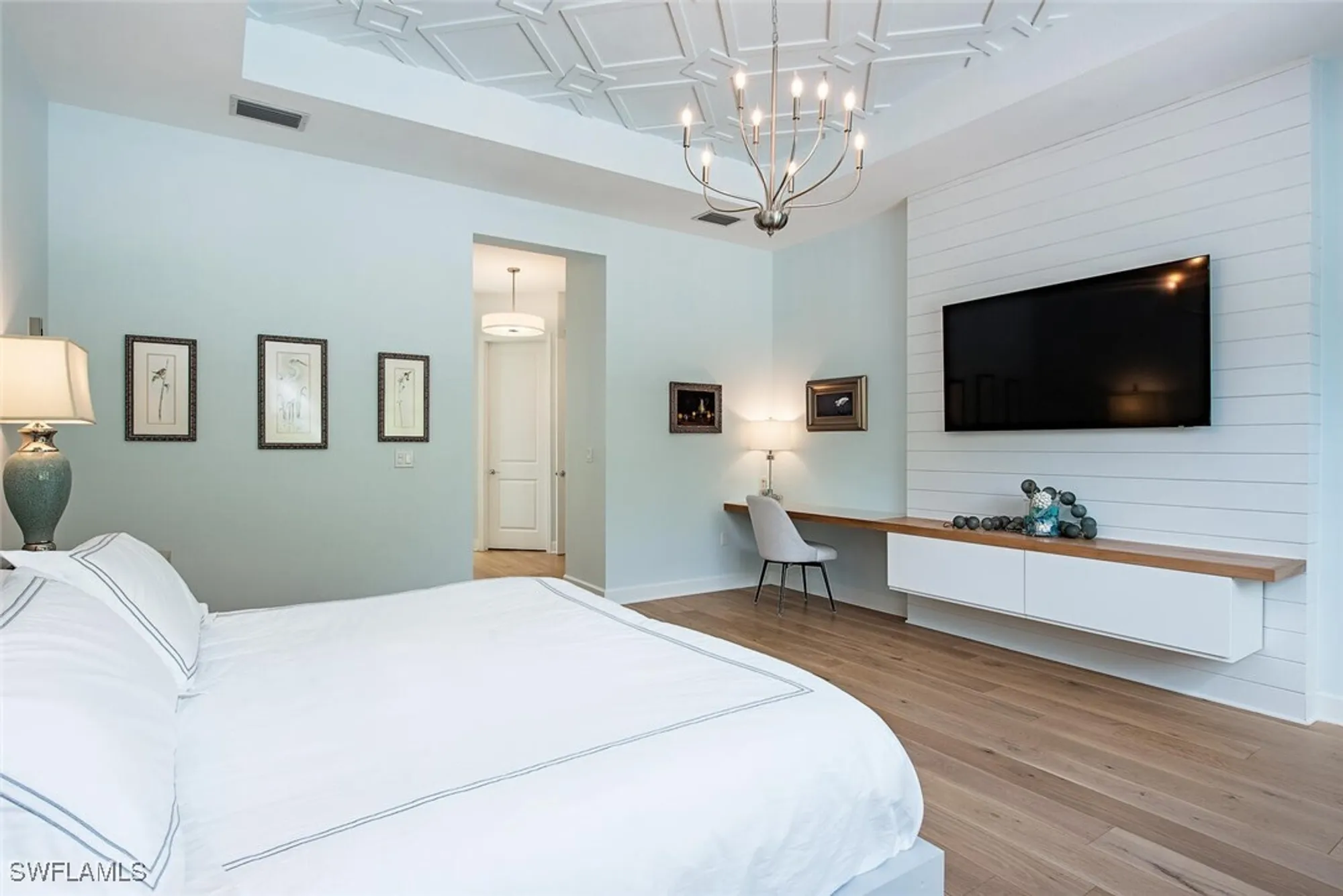 Property Slideshow image 20 of 42 | 12049 azalea way, Naples, FL, 34120