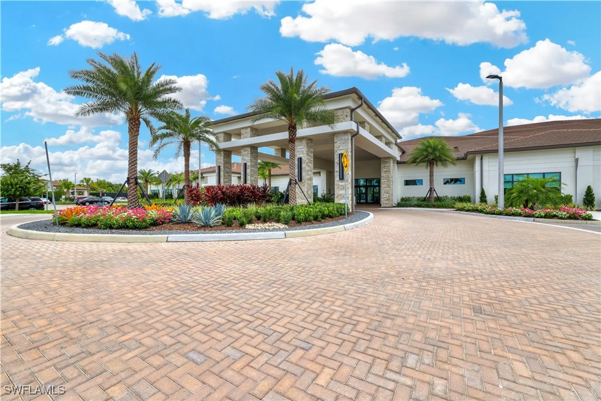 Property Slideshow image 35 of 42 | 12049 azalea way, Naples, FL, 34120