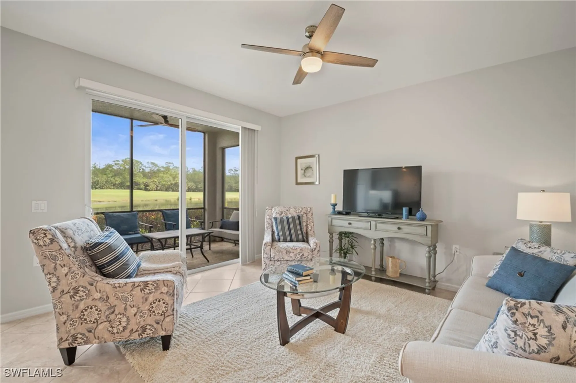 Property Slideshow image 10 of 42 | 10333 heritage bay blvd unit 1716, Naples, FL, 34120