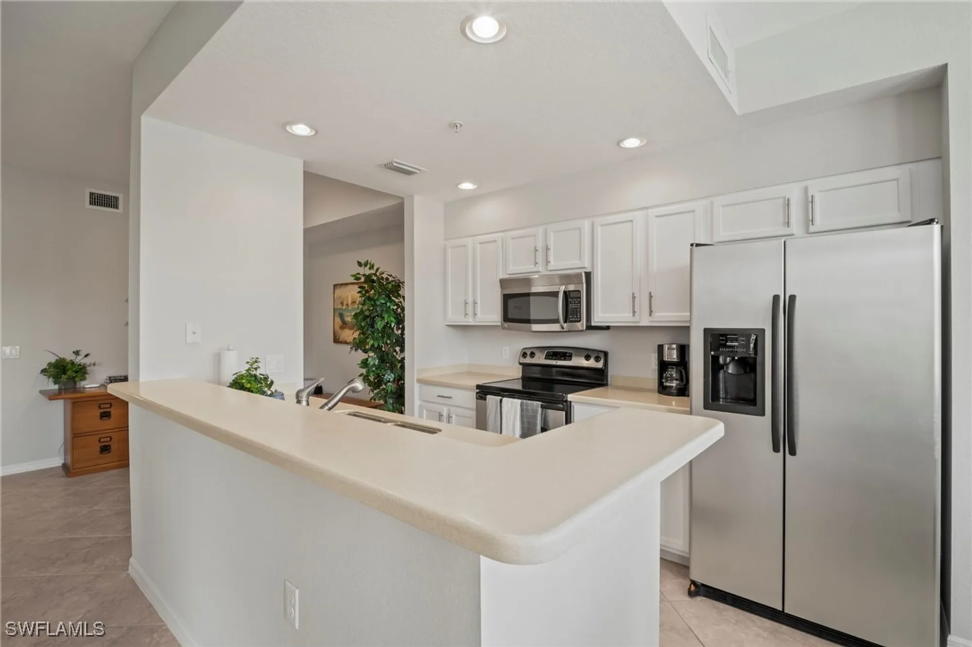 Property Slideshow image 8 of 42 | 10333 heritage bay blvd unit 1716, Naples, FL, 34120